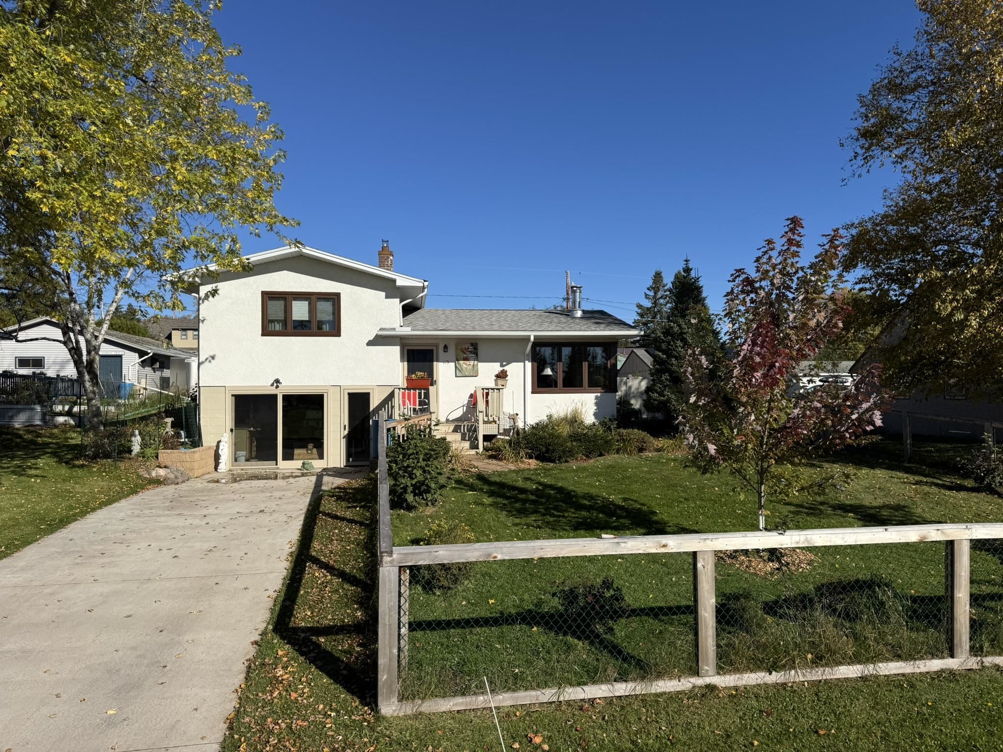 415 15th Ave Two Harbors MN 55616 6121810 image1