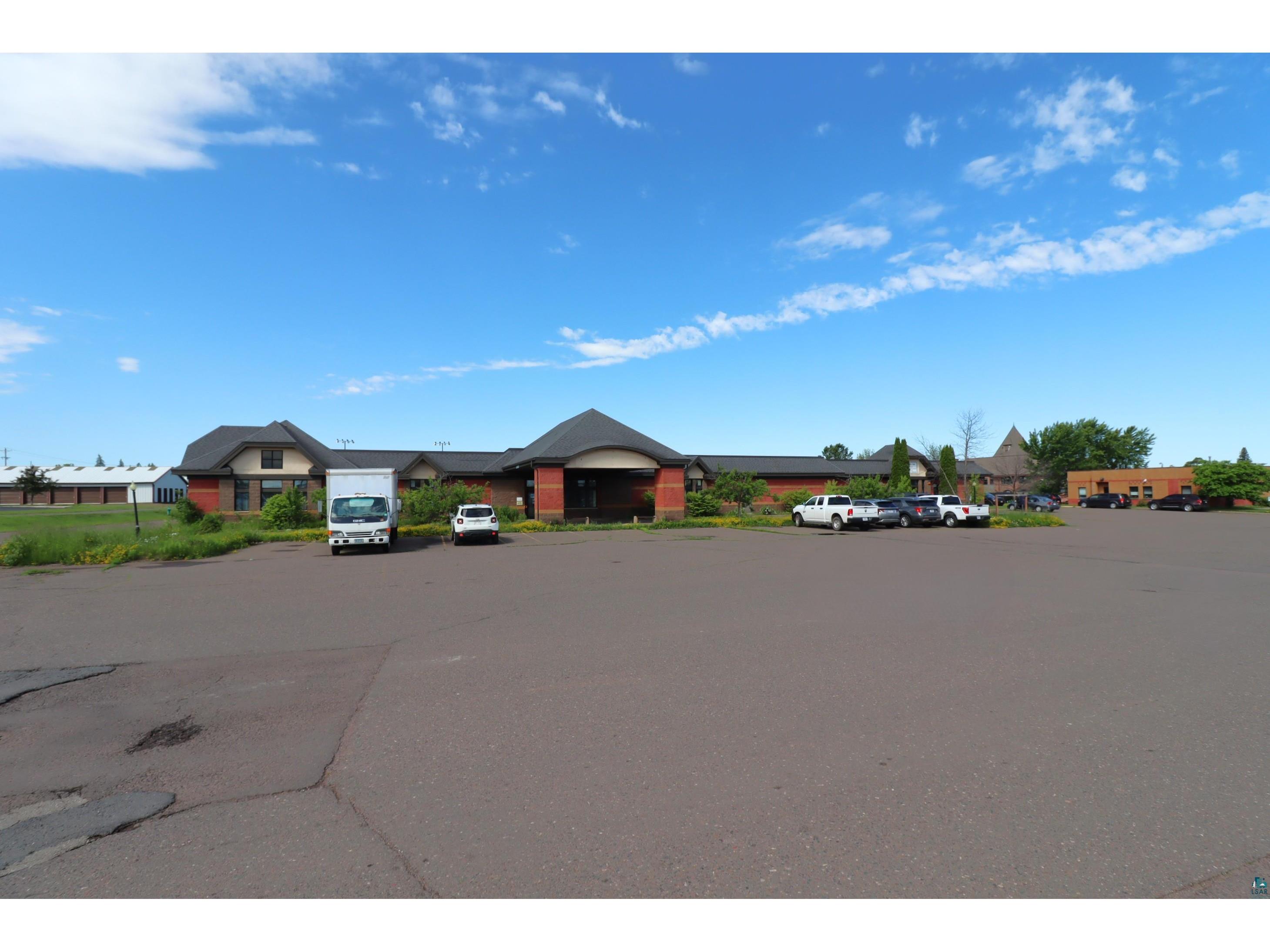 415 Ellis Ave Ashland WI 54806 6120452 image1