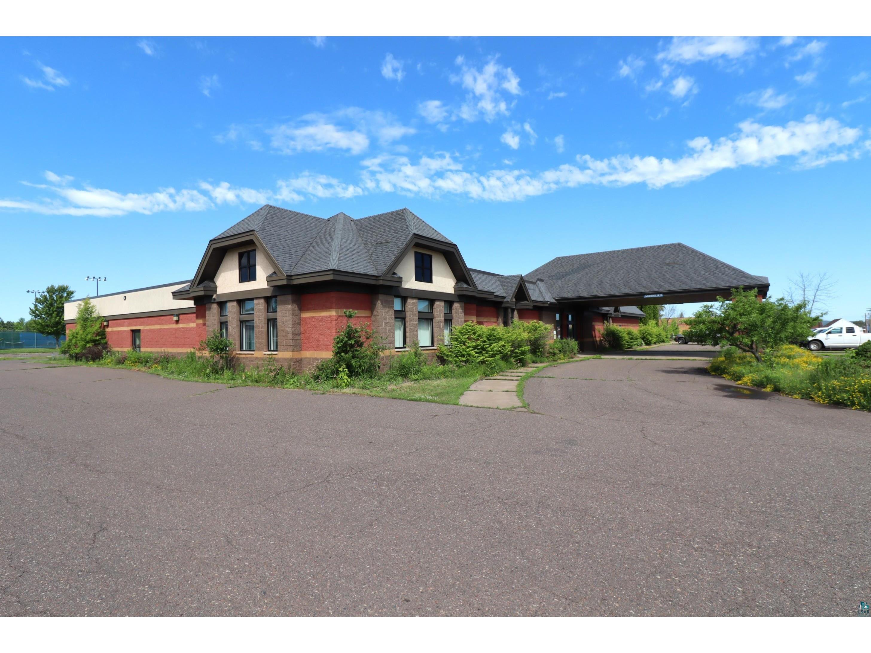 415 Ellis Ave Ashland WI 54806 6120452 image2