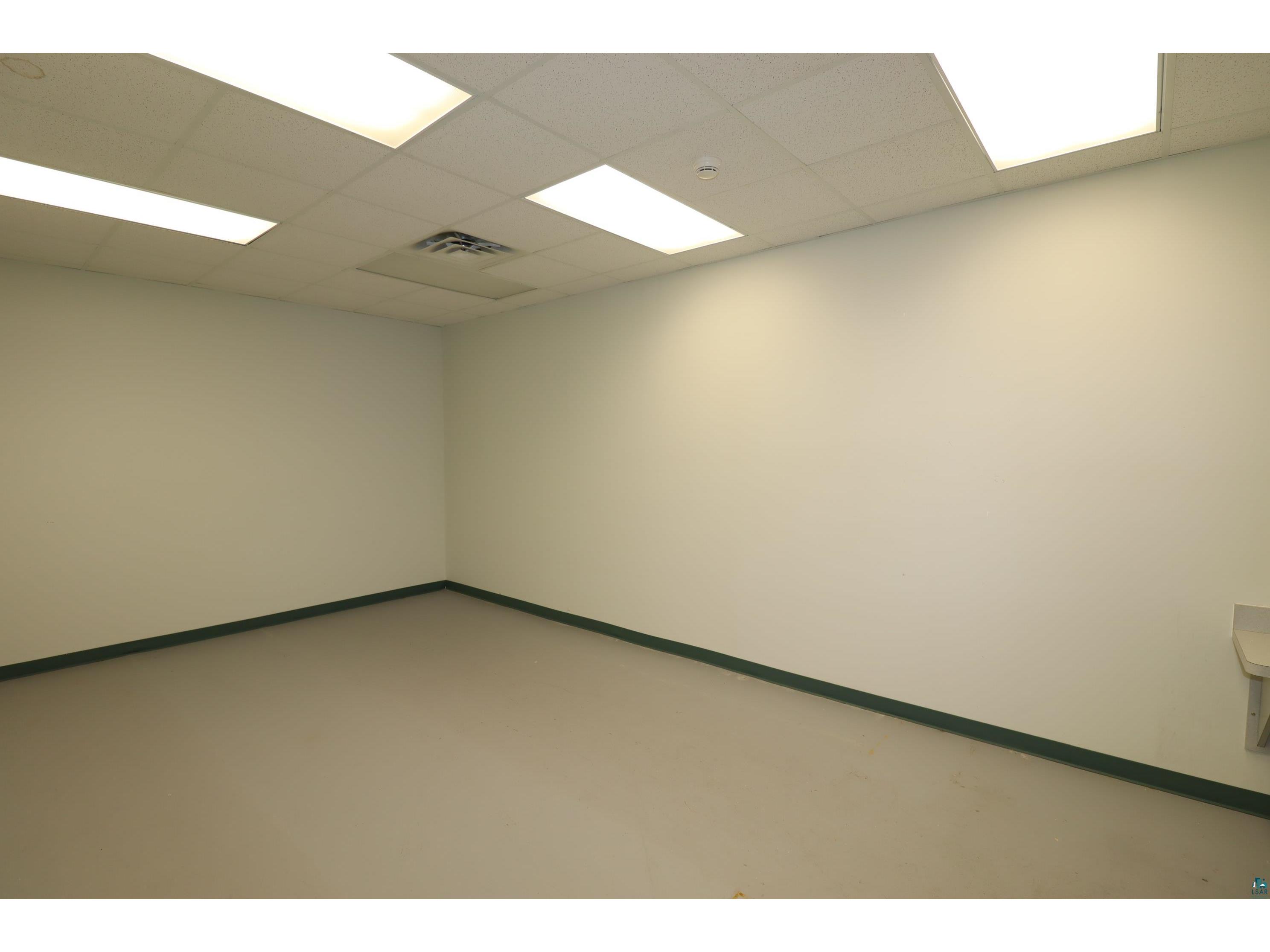 415 Ellis Ave Ashland WI 54806 6120452 image31