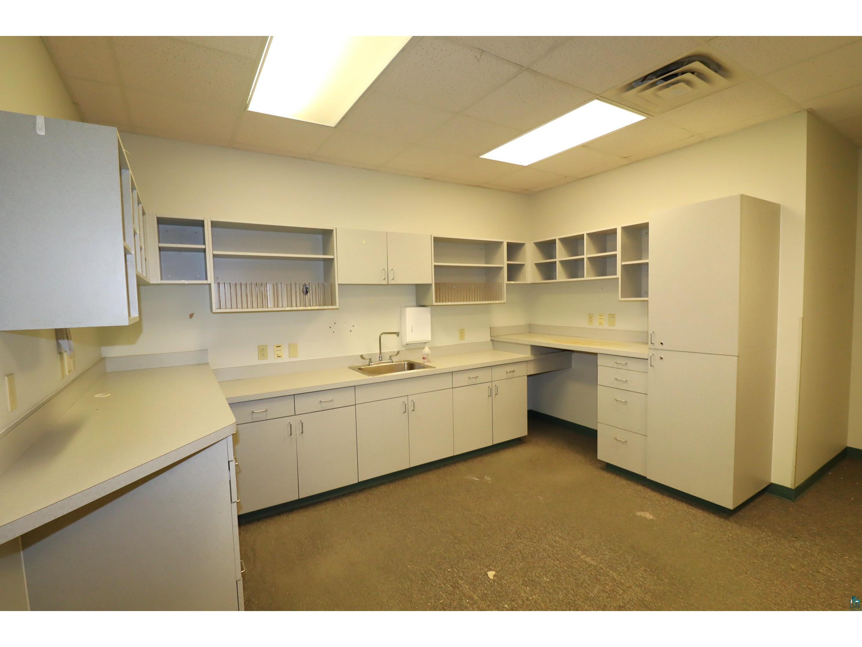 415 Ellis Ave Ashland WI 54806 6120452 image36