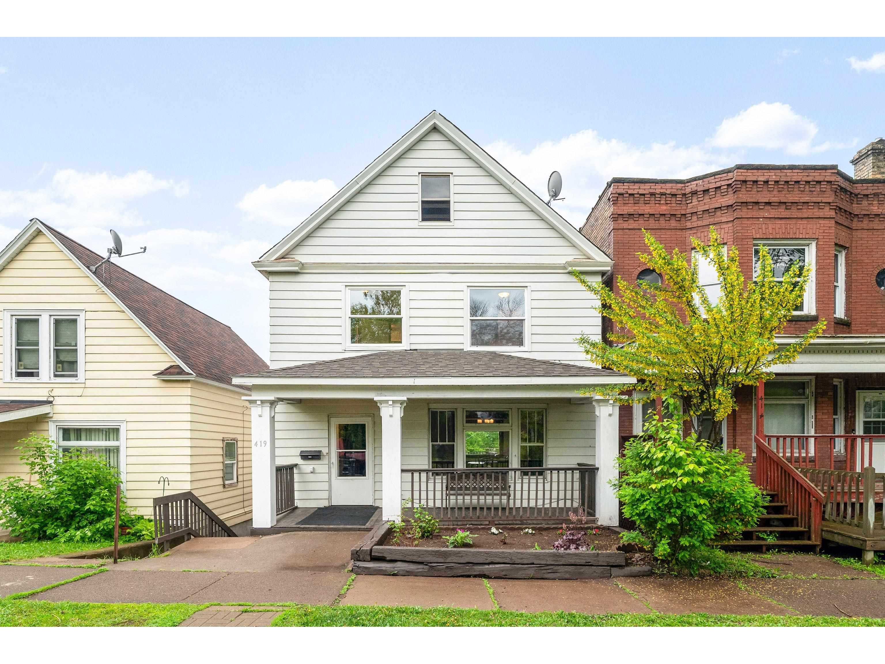 416 E 6th St Duluth MN 55805 6119937 image1