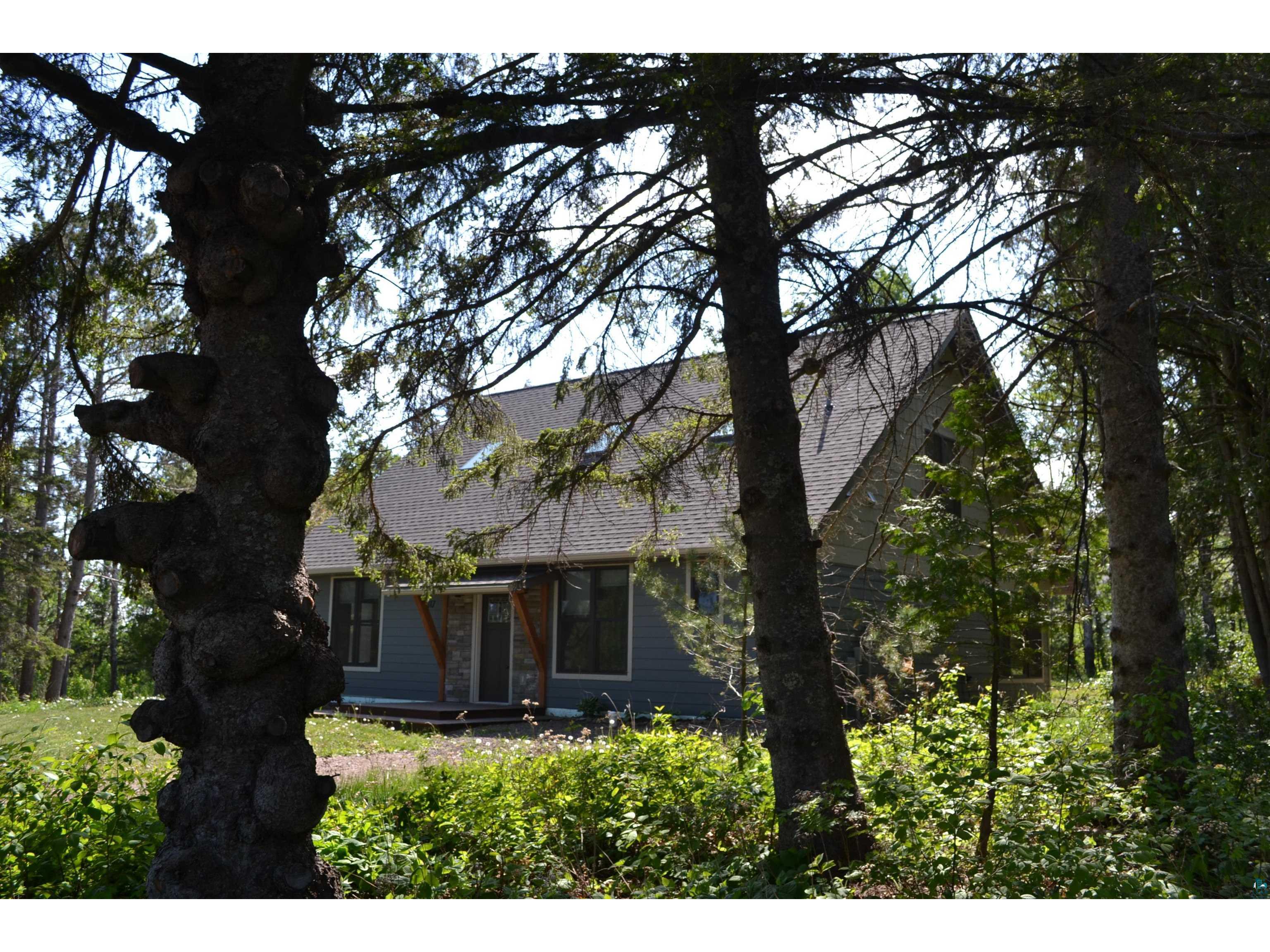 417 W 4th Ave, Grand Marais, MN, 55604 MLS 6106877 Edina Realty