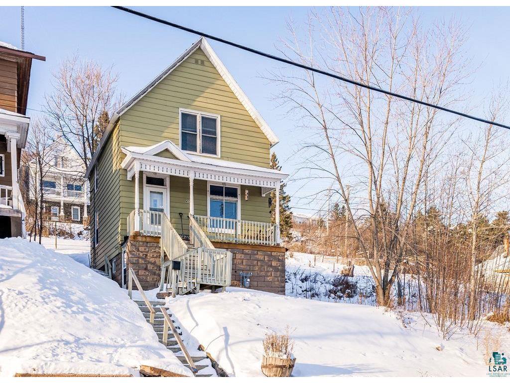 417 W 5th St Duluth MN 55806 6123475 image1
