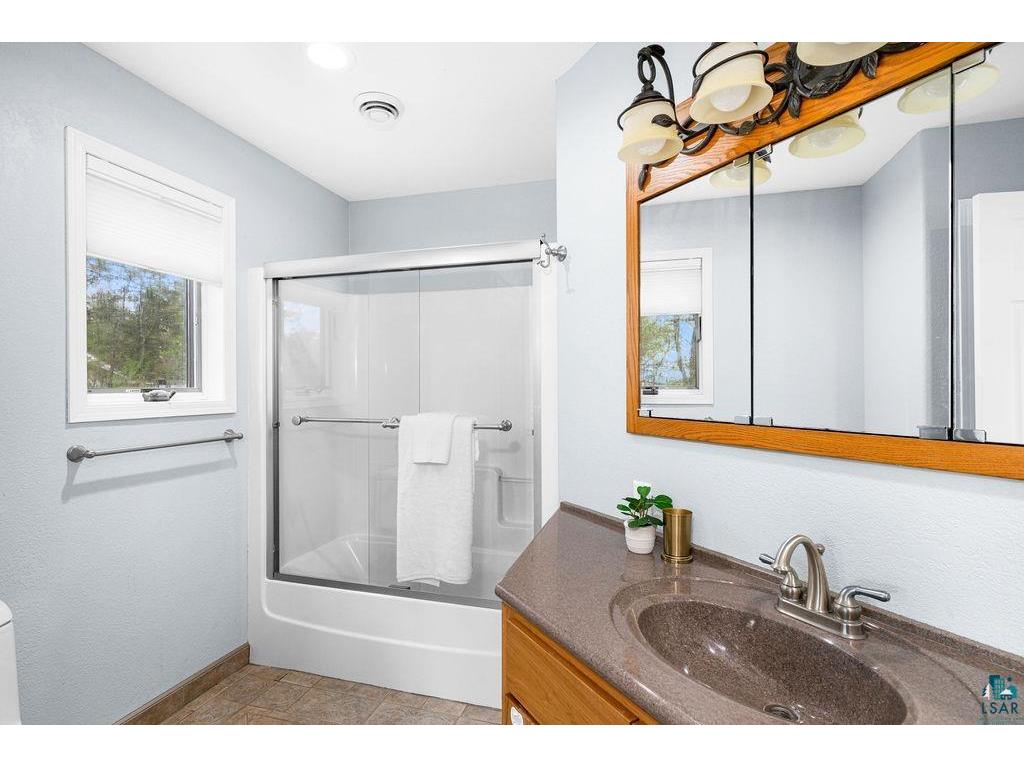 4180 Waters Edge Dr Duluth MN 55803 - Island Lake 6125593 image17