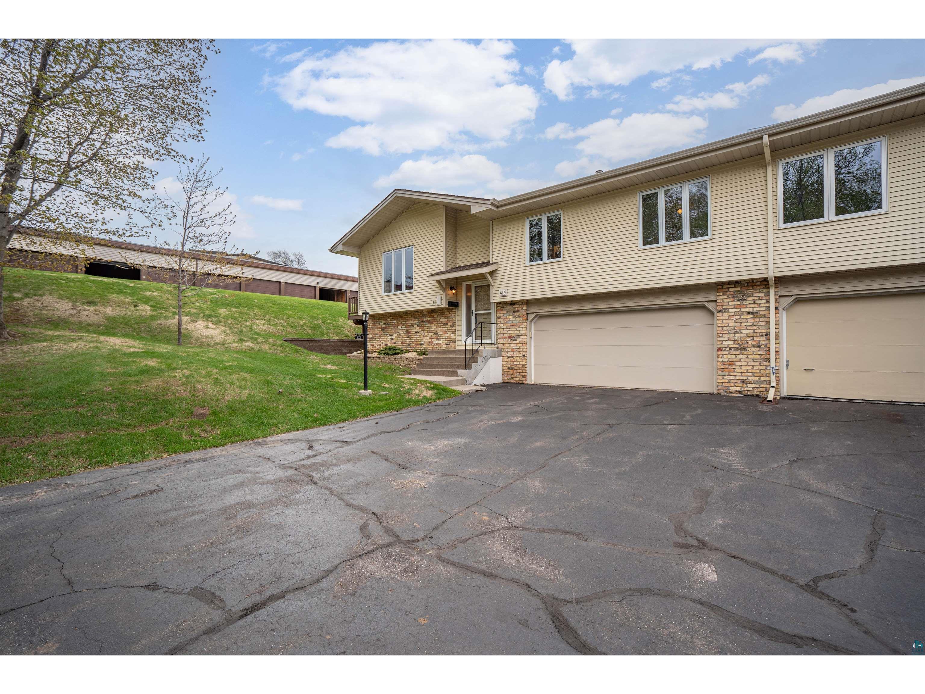 419 Wildwood Dr Duluth MN 55811 6108350 image1