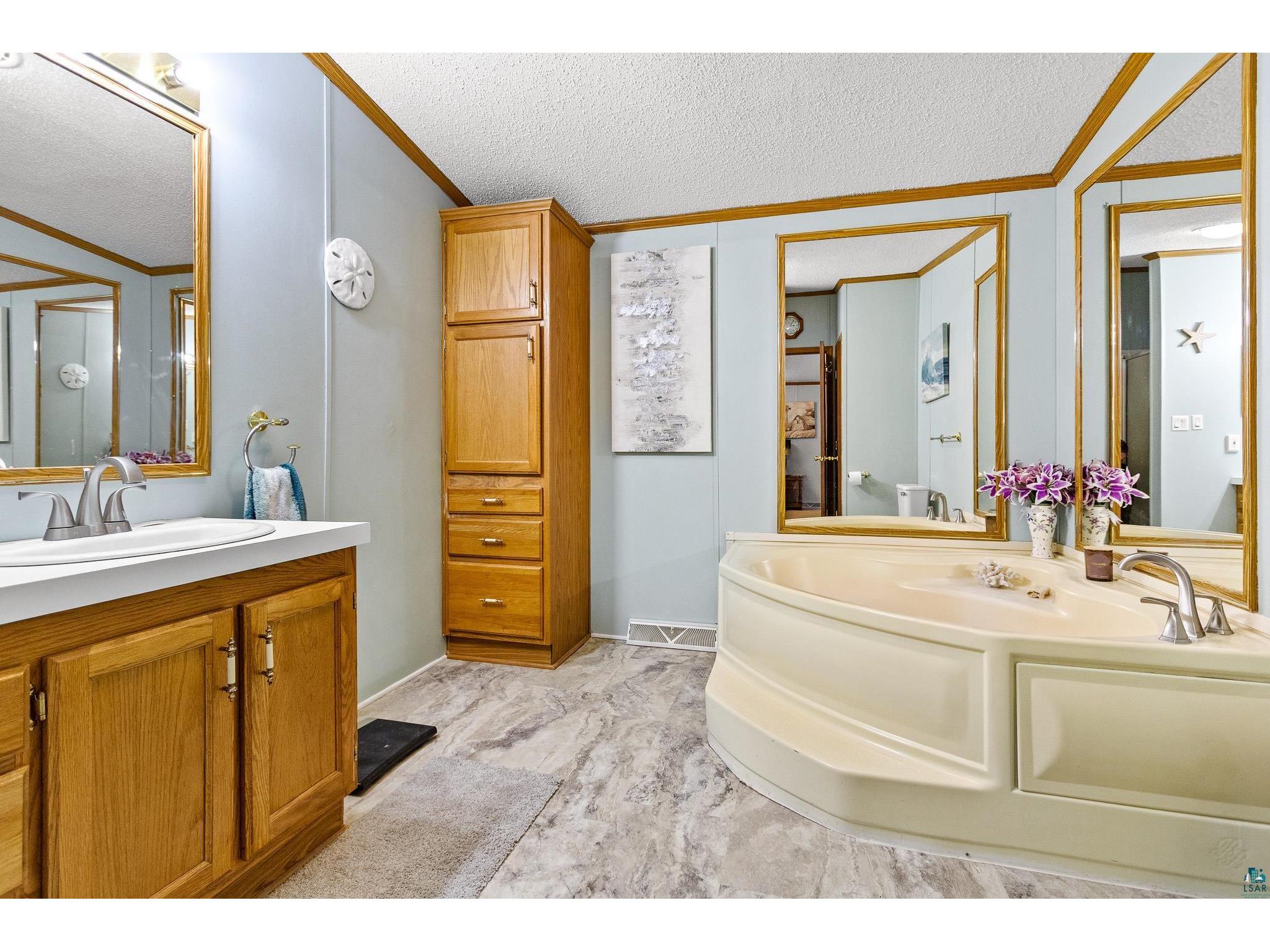 42 S Elder Dr Duluth MN 55810 6124358 image16