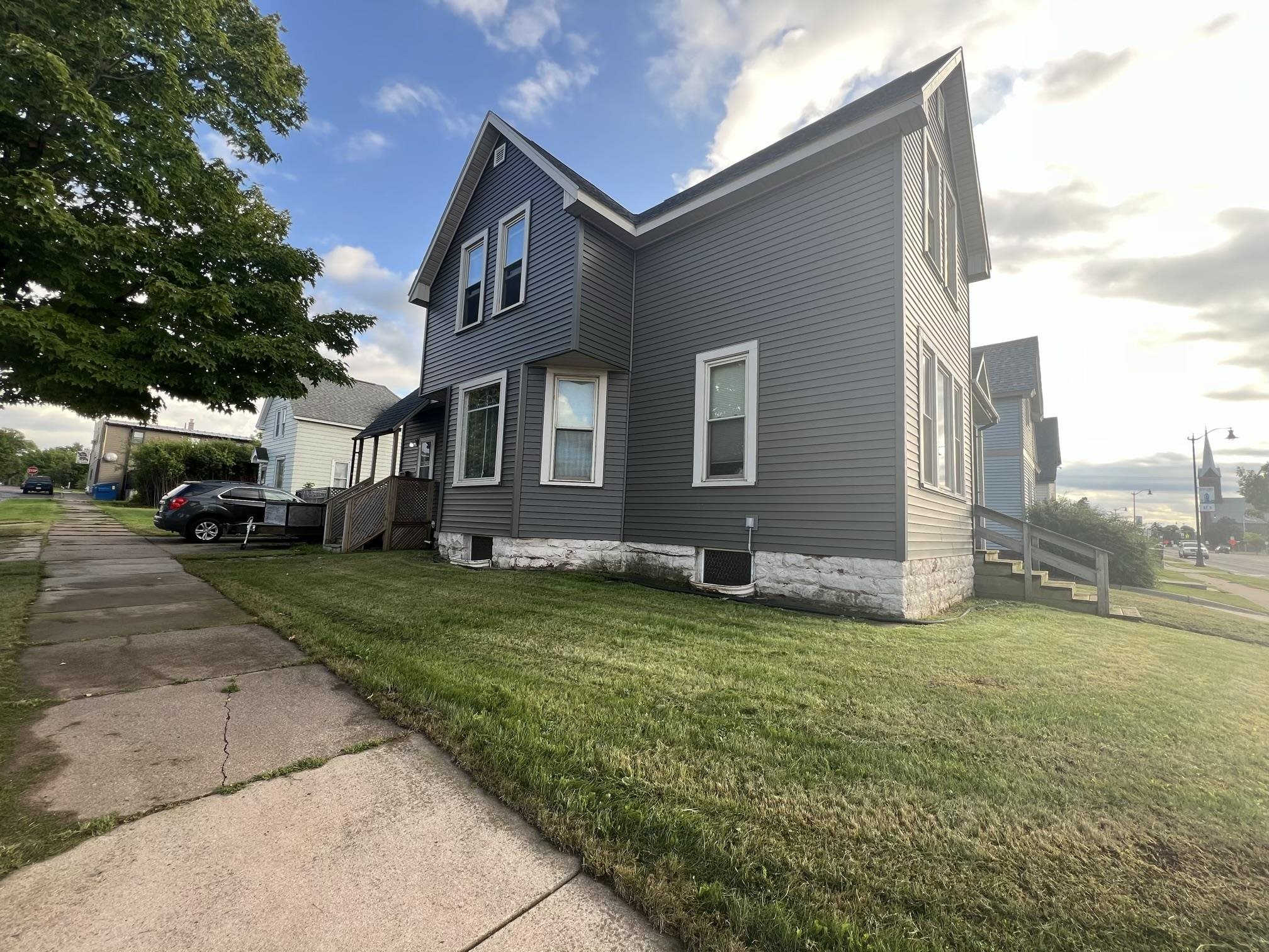 420 1/2 E Lake Shore Dr Ashland WI 54806 6123117 image1