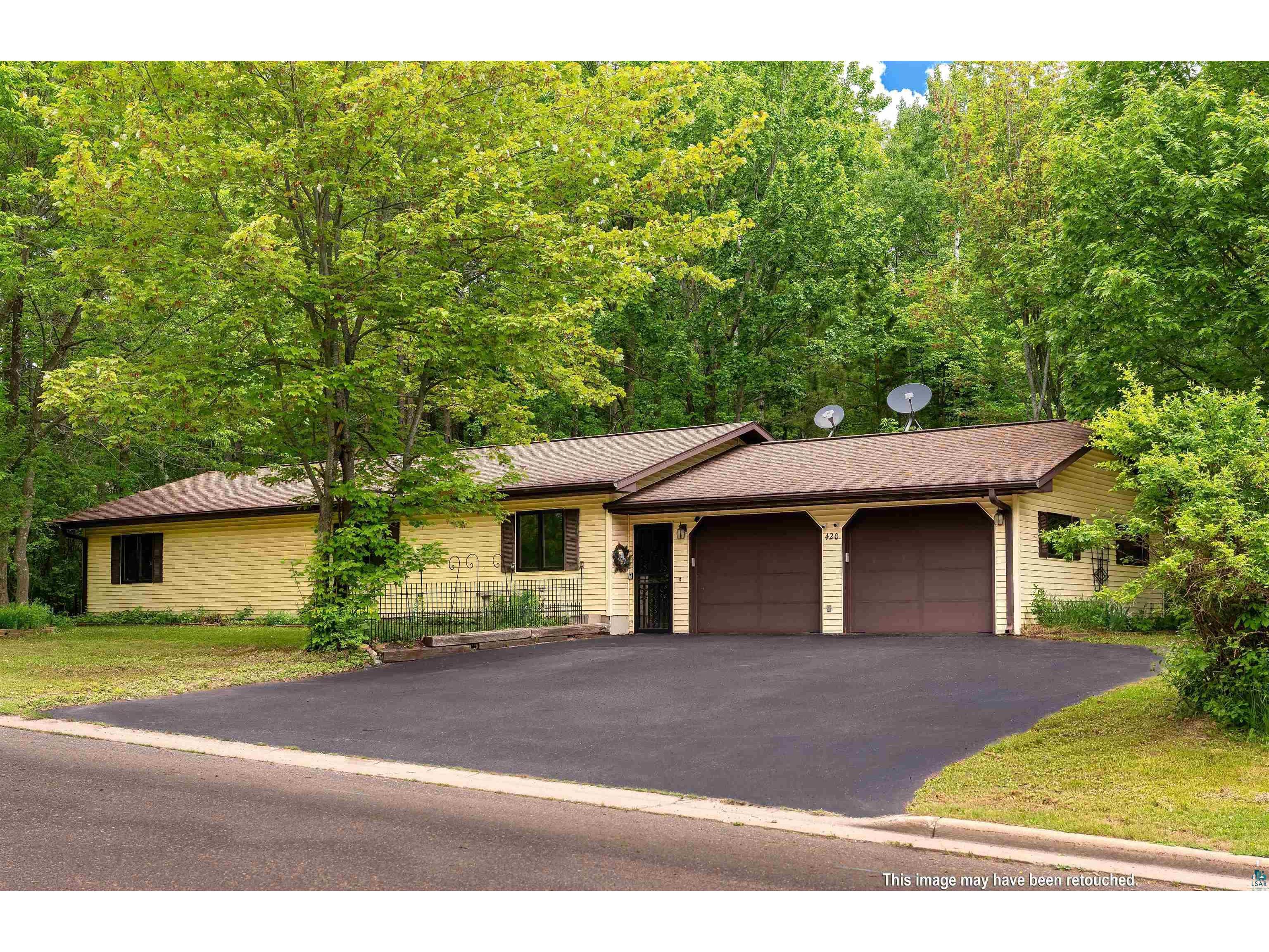 420 5th Ave E Washburn WI 54891 6126020 image1