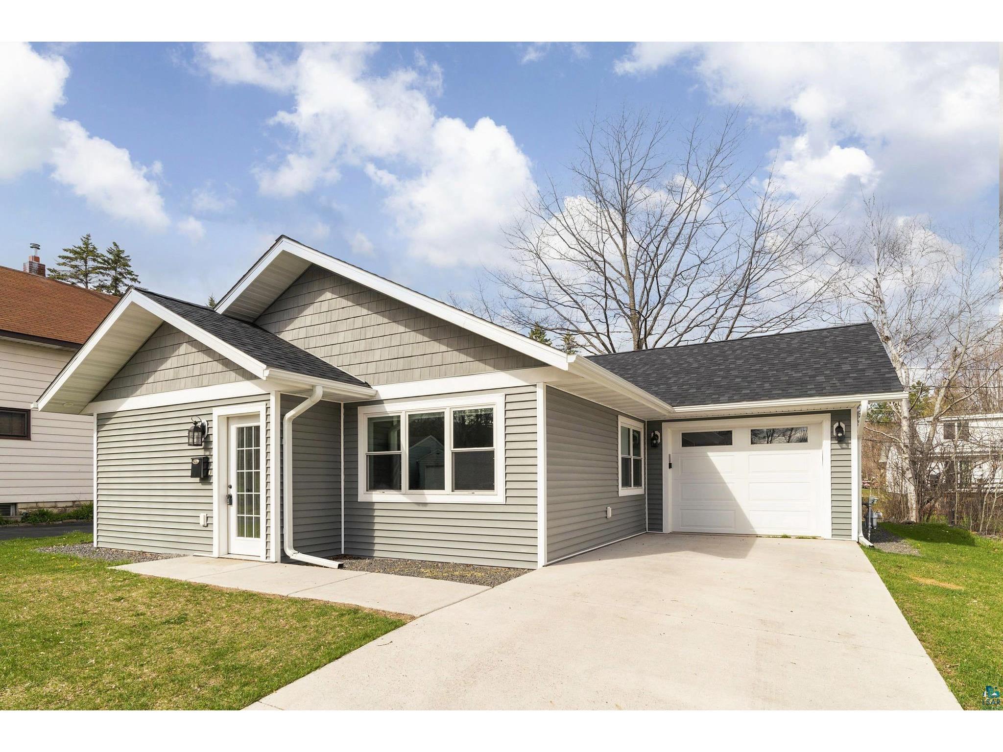420 N 80th Ave W Duluth MN 55807 6113588 image1