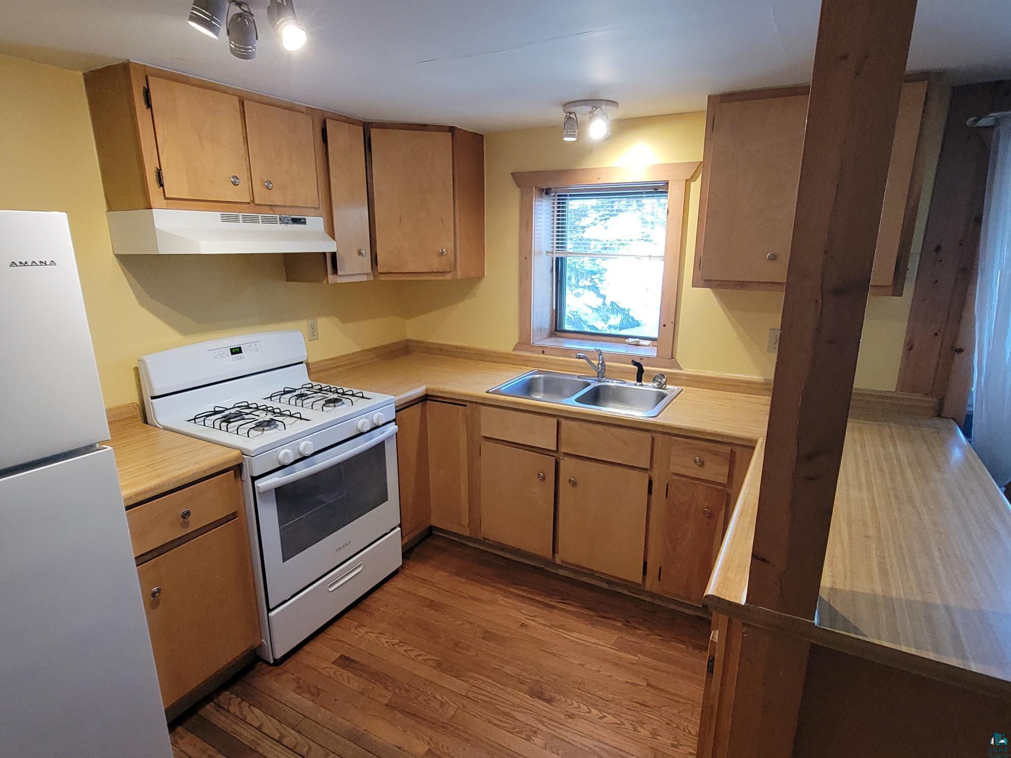 420 W 5th Ave Grand Marais MN 55604 6123999 image14