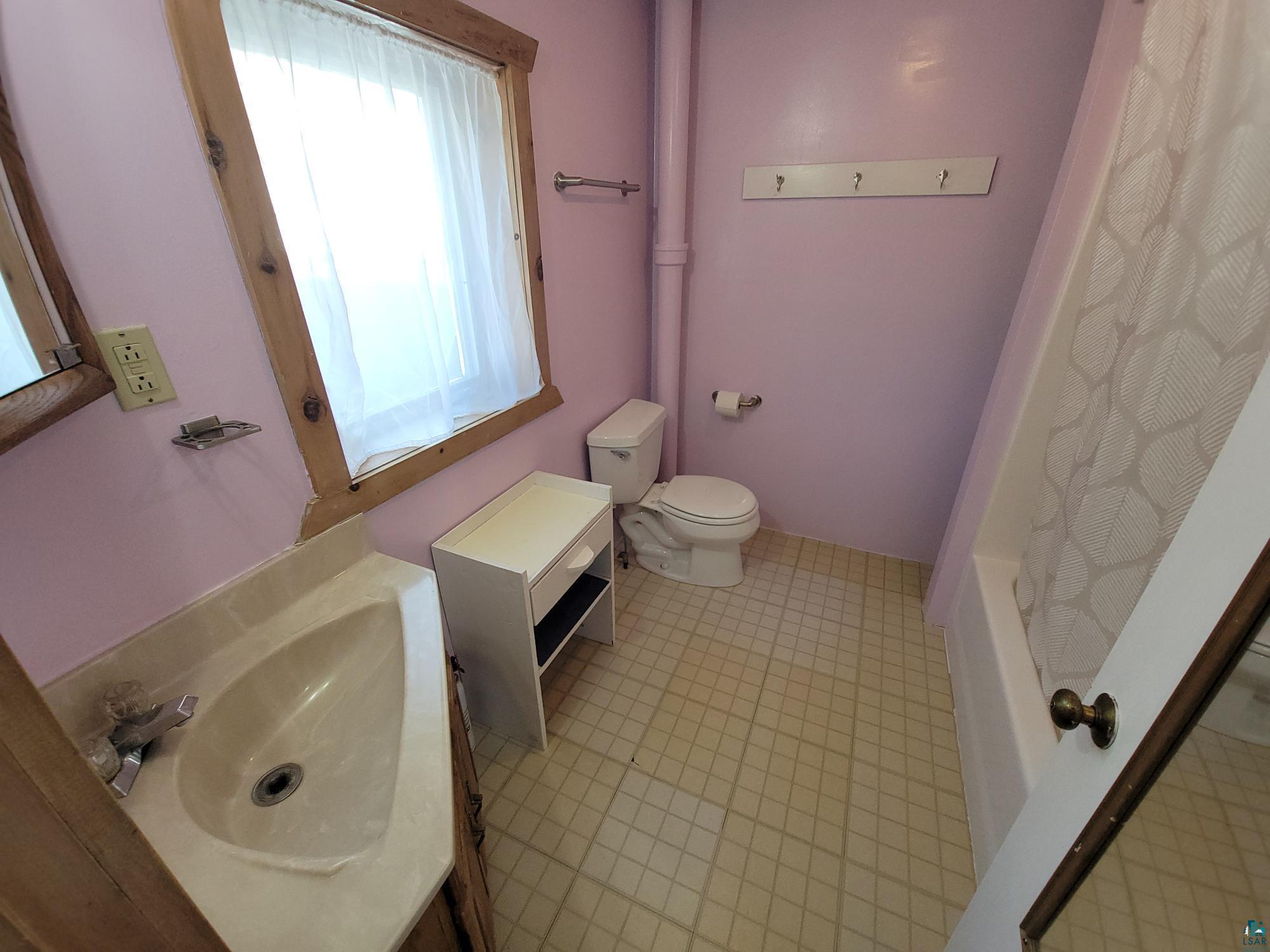 420 W 5th Ave Grand Marais MN 55604 6123999 image23