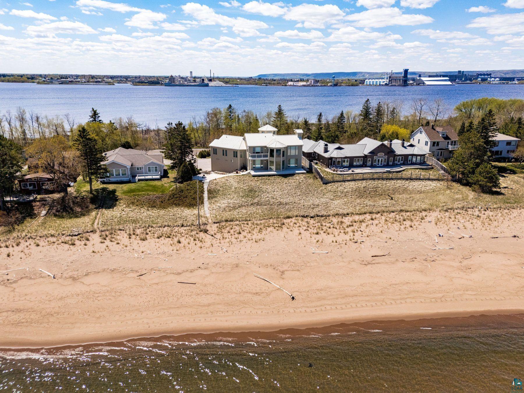 4202 Minnesota Ave Duluth MN 55802 - Lake Superior 6125454 image1
