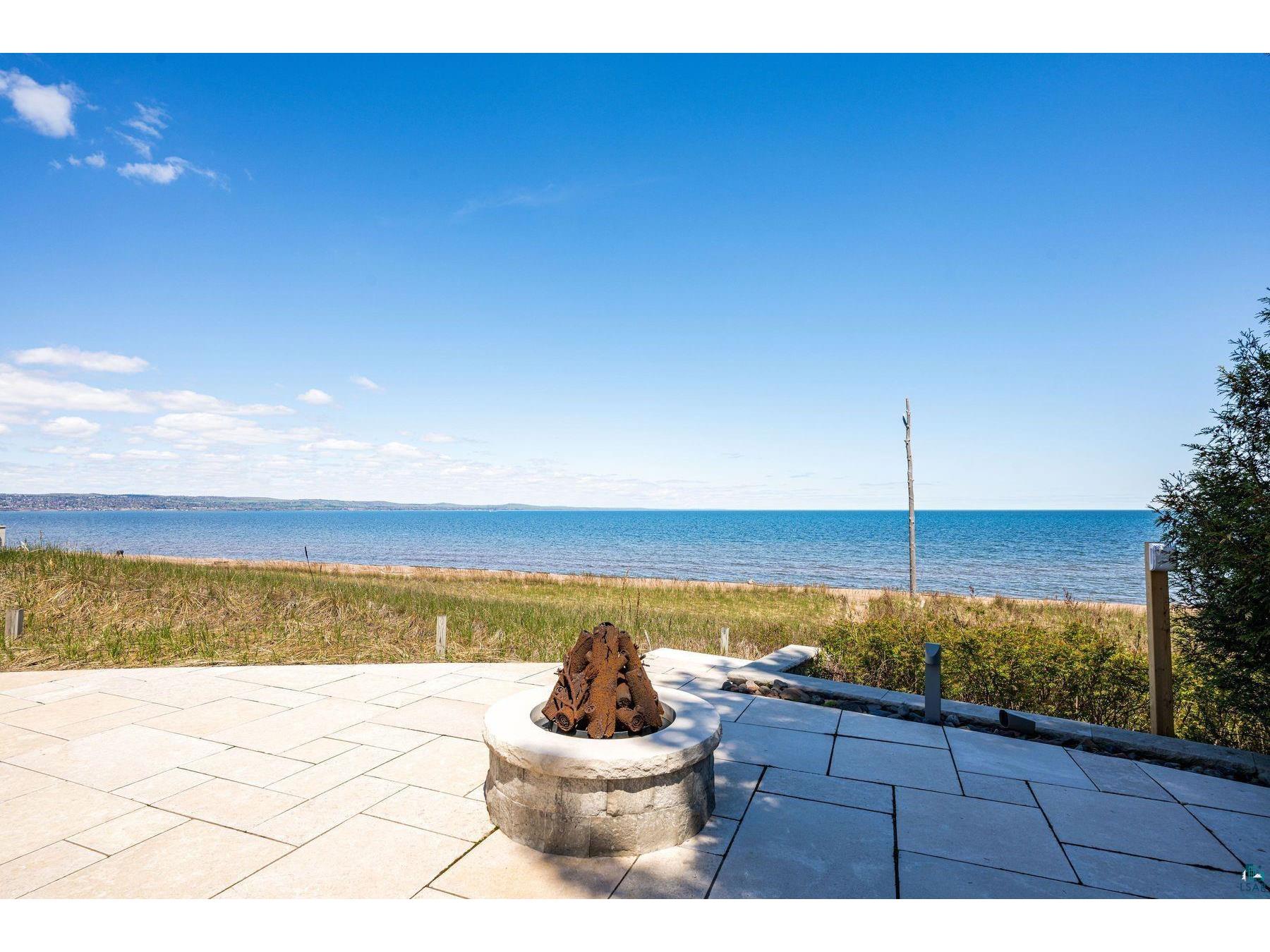 4202 Minnesota Ave Duluth MN 55802 - Lake Superior 6125454 image14