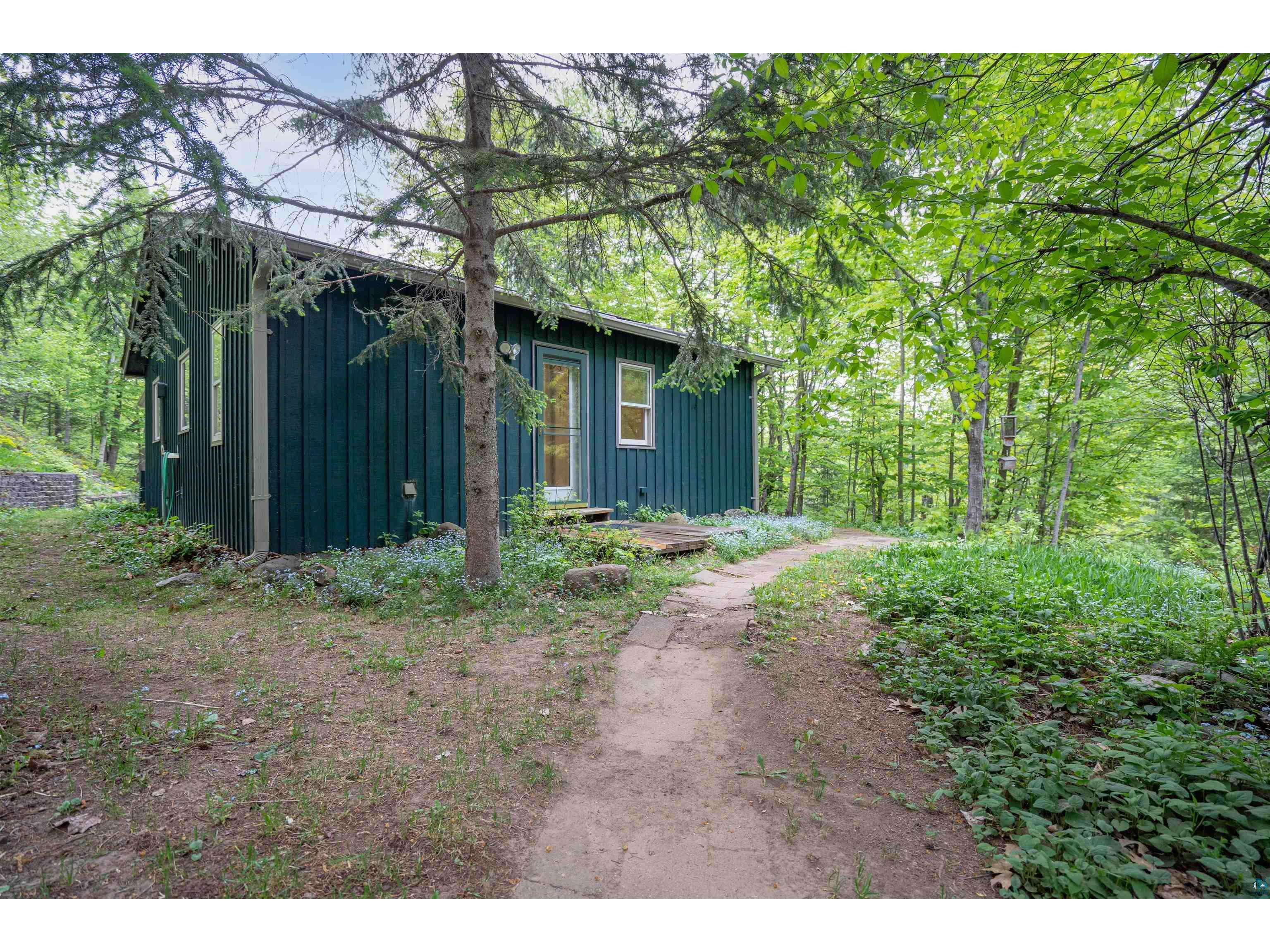 4204 NE Van Rd Duluth MN 55803 - Island Lake 6108396 image1