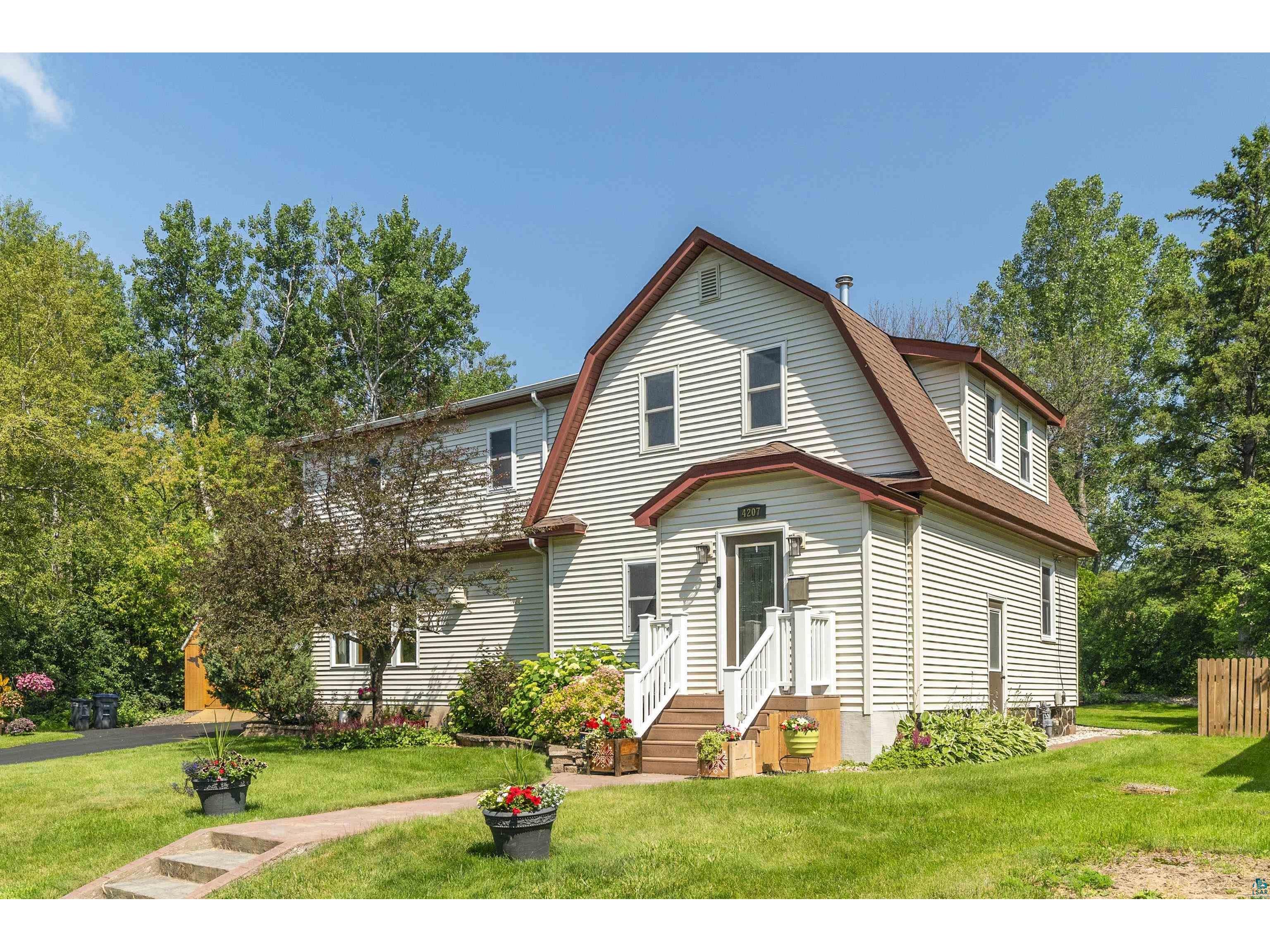 4207 Peabody St Duluth MN 55804 6114853 image1