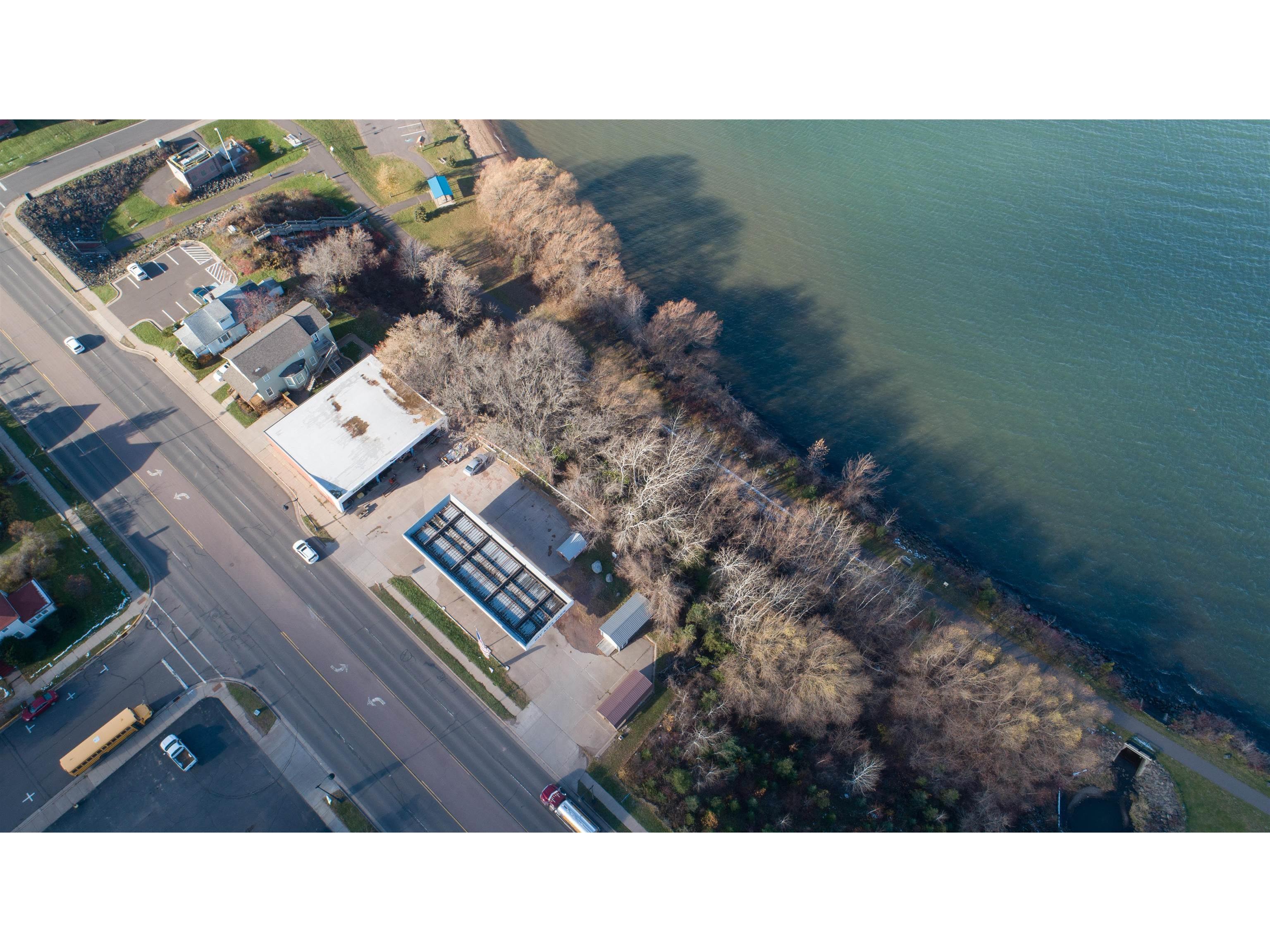 421 Lake Shore Dr W Ashland WI 54806 6123670 image2