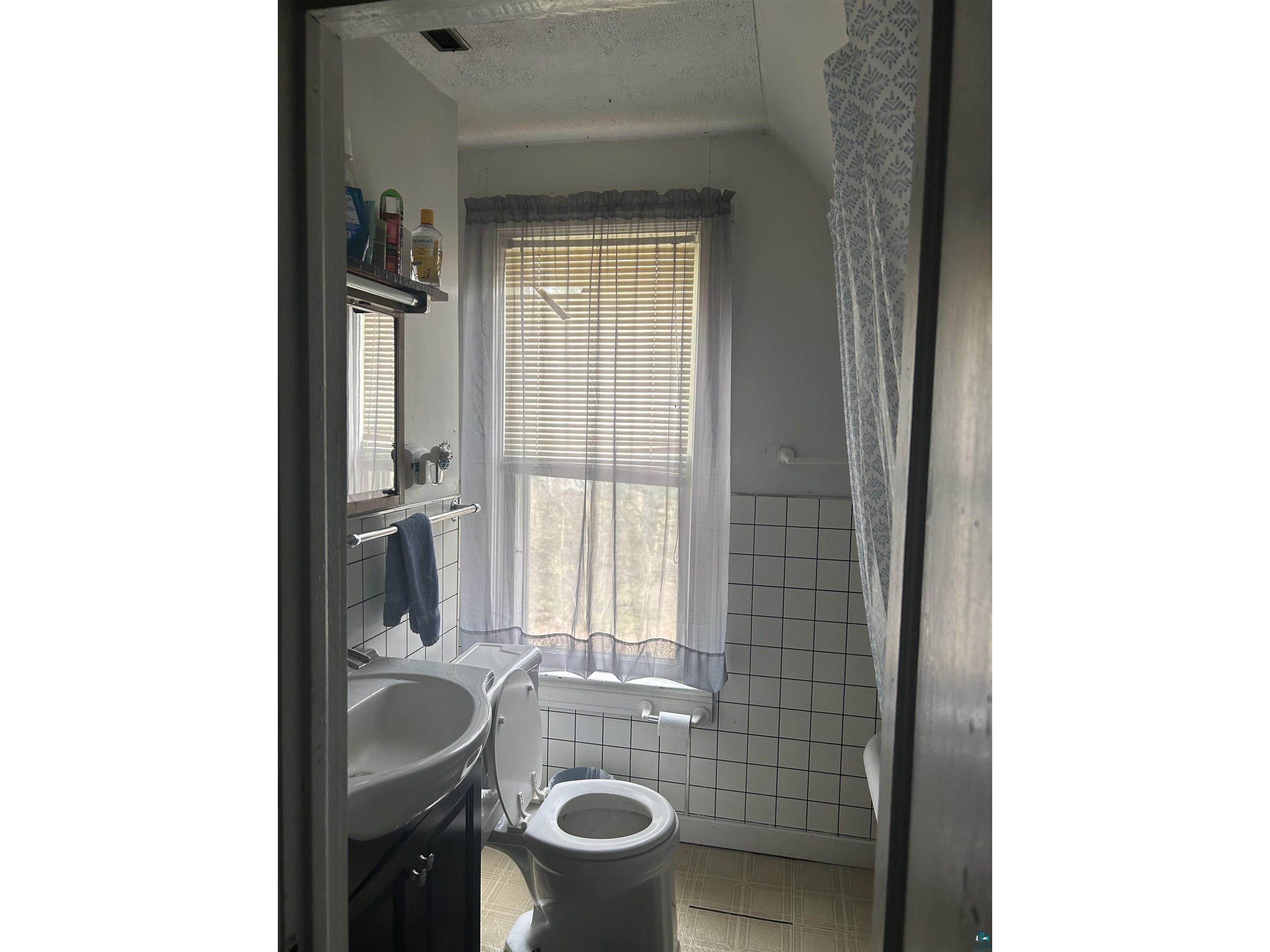 421 S Main St Mellen WI 54546 - Bad 6124127 image7