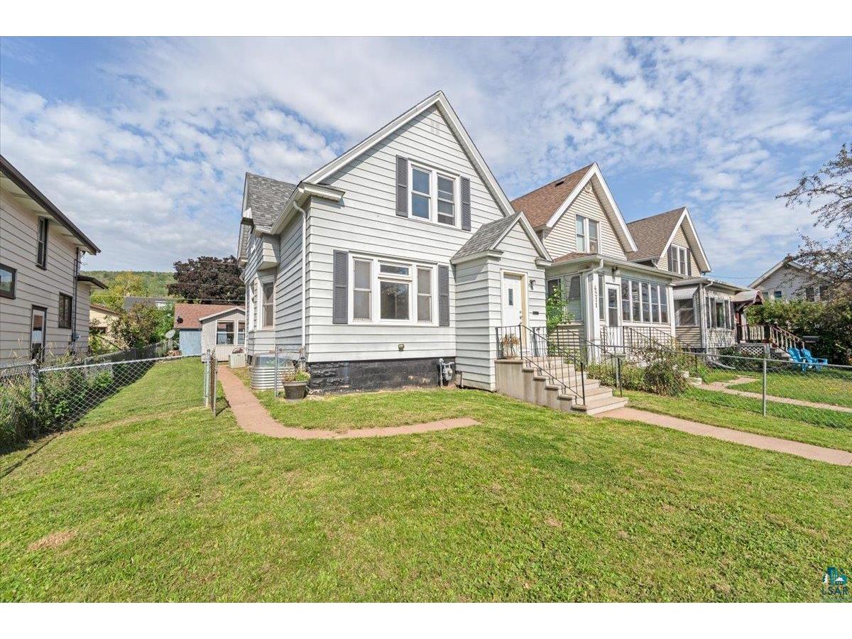 4213 W 5th St Duluth MN 55807 6115487 image1