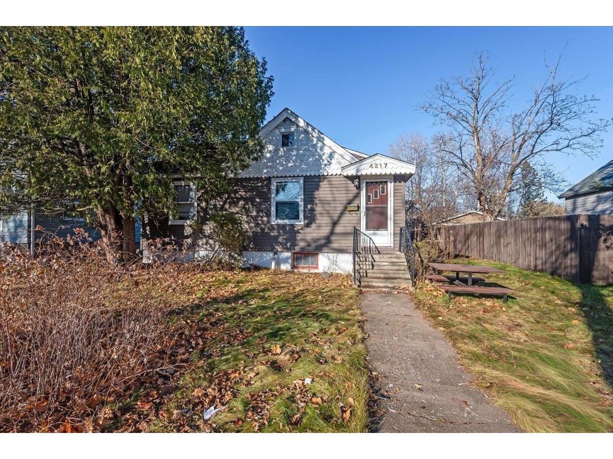 4217 Peabody St Duluth MN 55804 6123045 image1