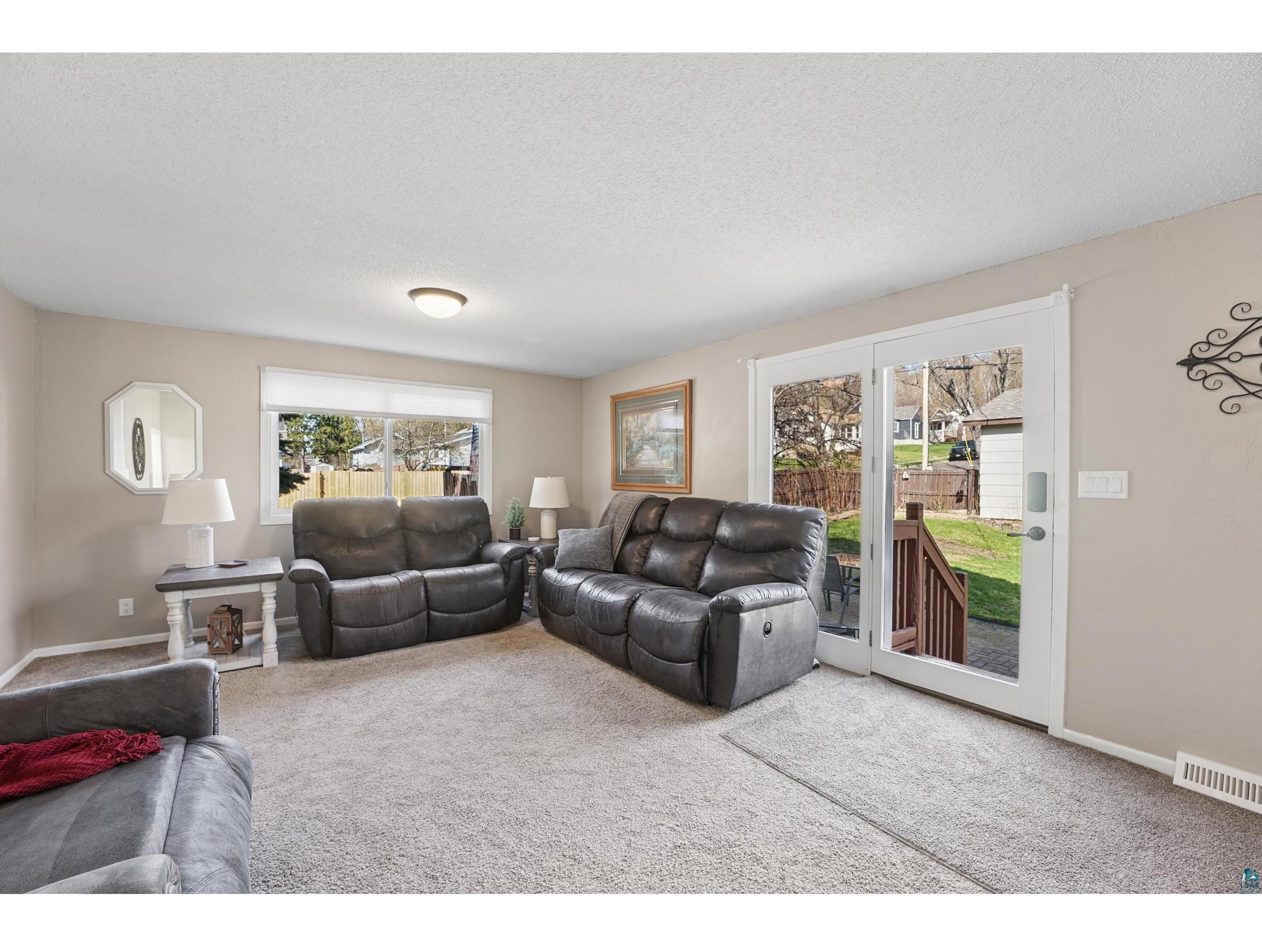 4219 W 8th St Duluth MN 55807 6125174 image10