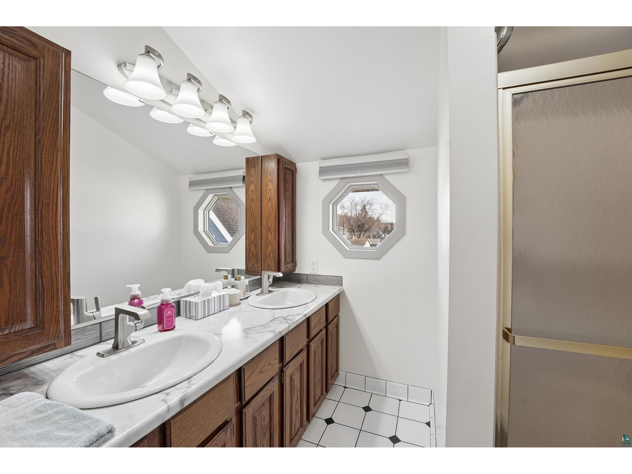 4219 W 8th St Duluth MN 55807 6125174 image15