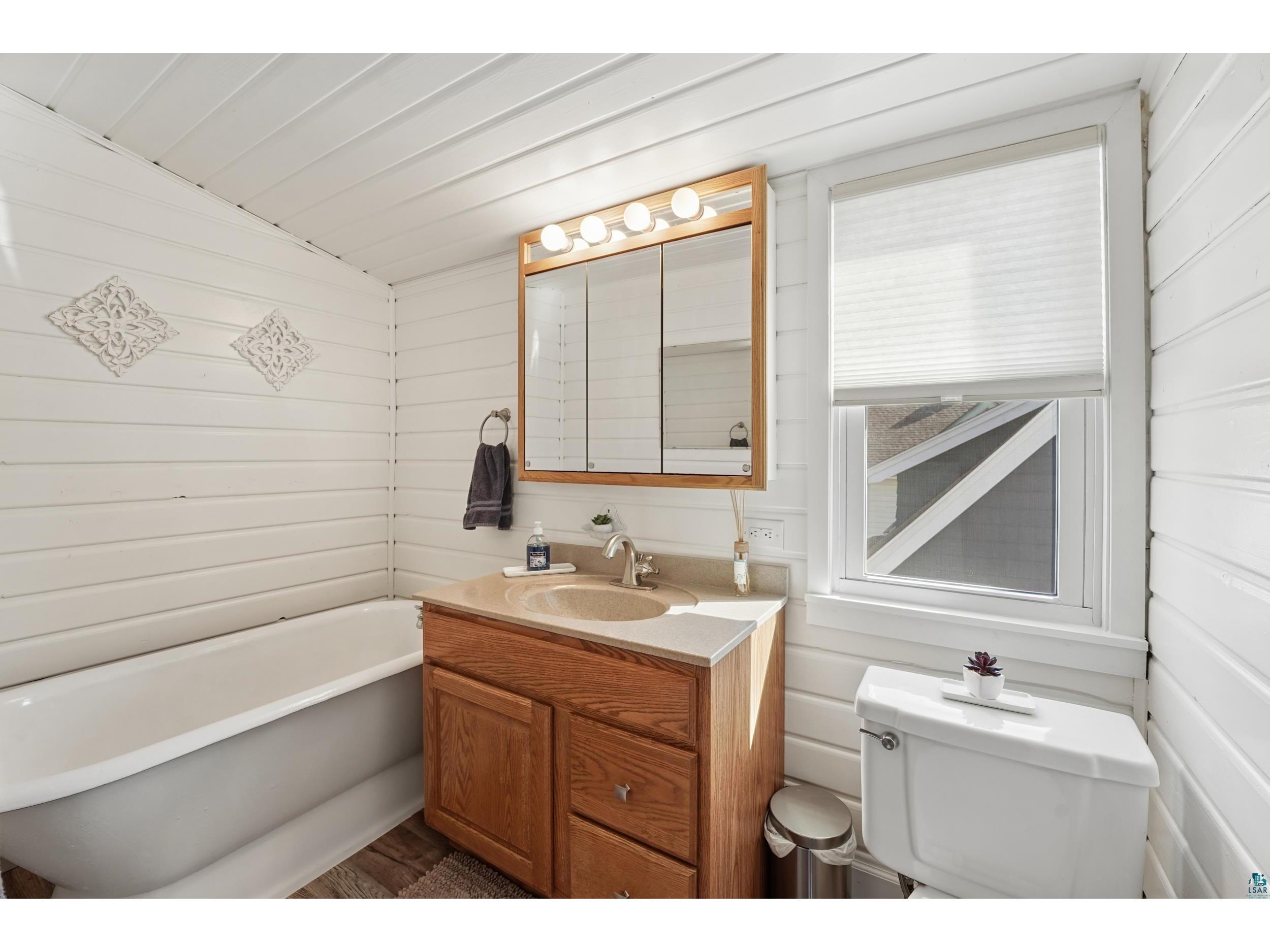 4219 W 8th St Duluth MN 55807 6125174 image16
