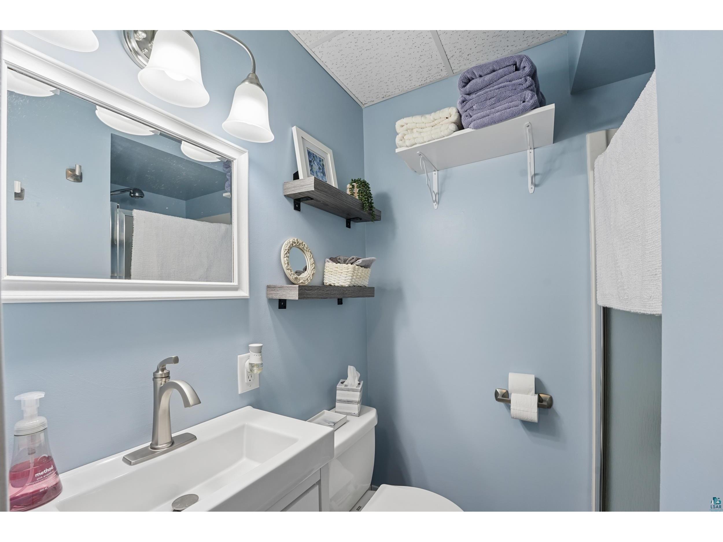 4219 W 8th St Duluth MN 55807 6125174 image18