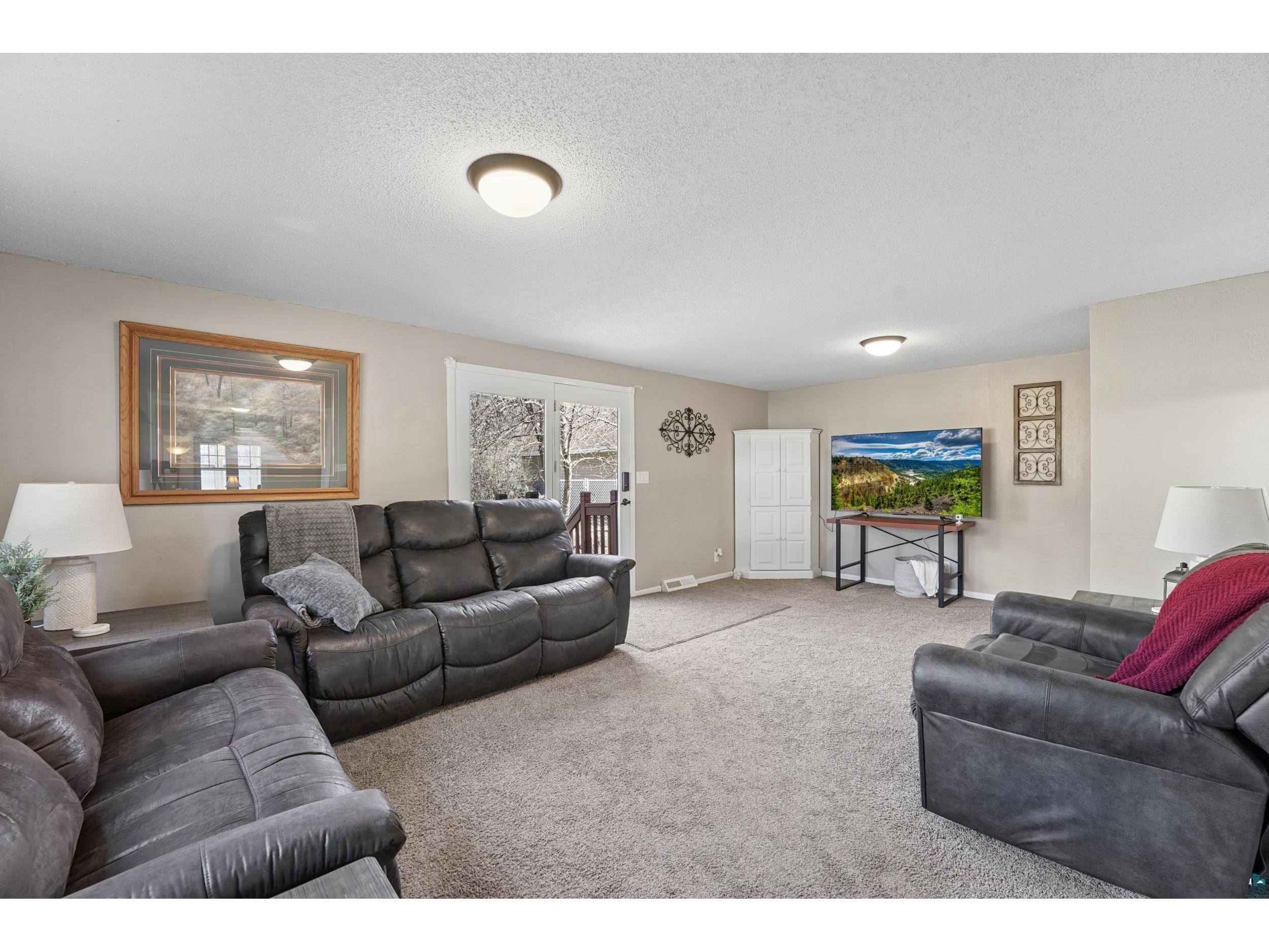 4219 W 8th St Duluth MN 55807 6125174 image9