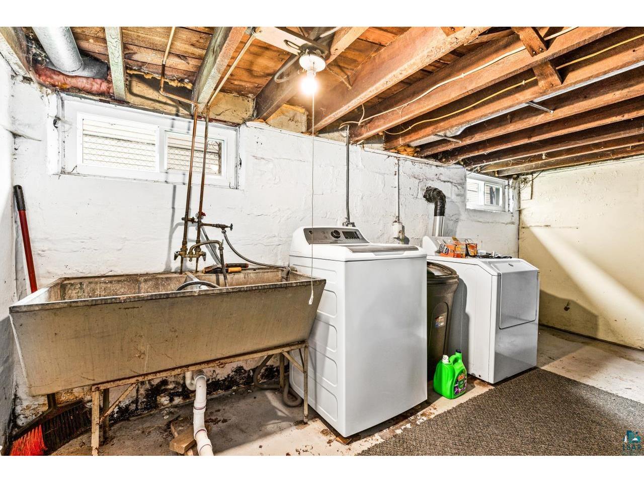 4223 W 5th St Duluth MN 55807 6125031 image35