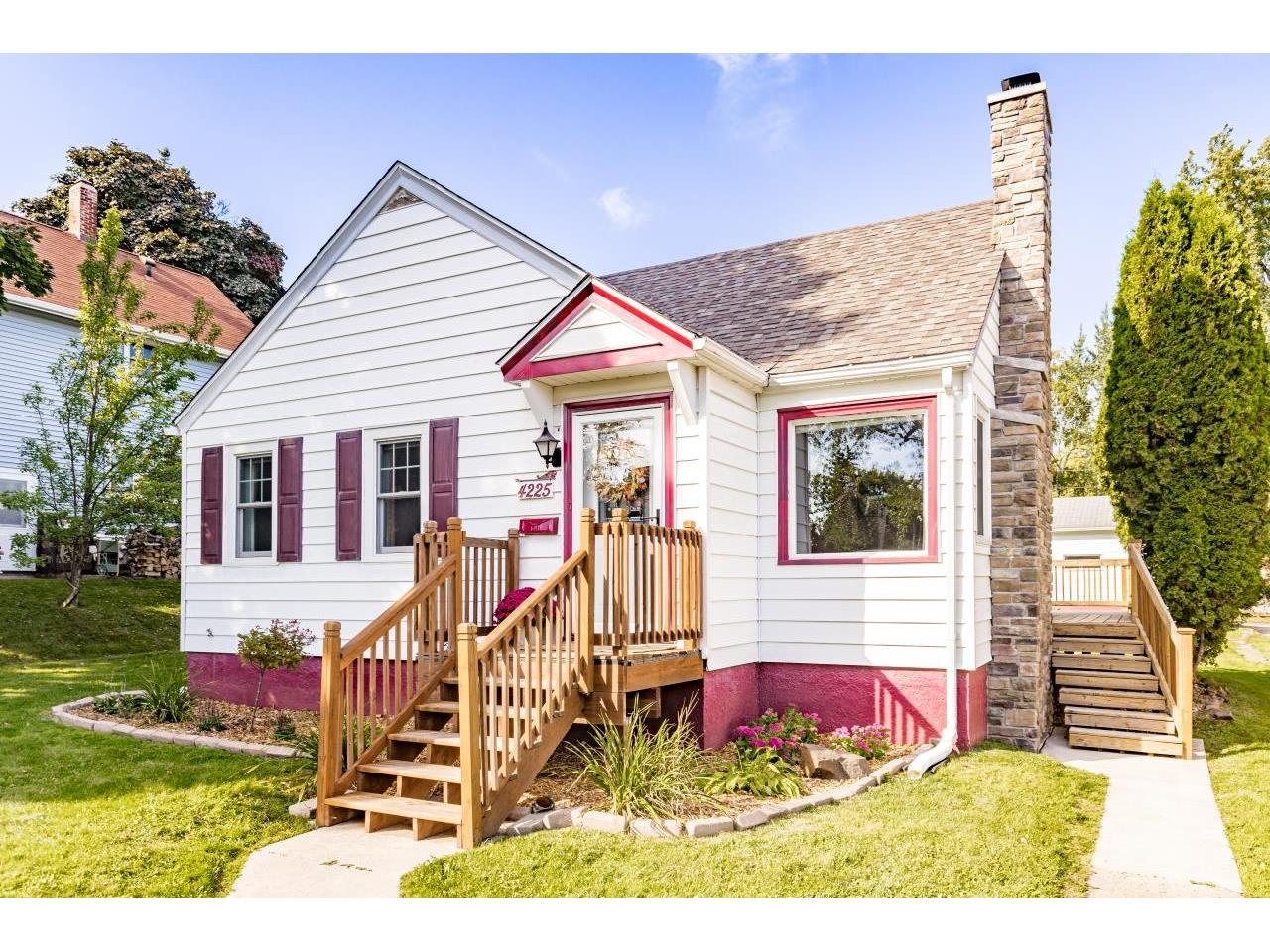 4225 Gladstone St Duluth MN 55804 6122162 image1