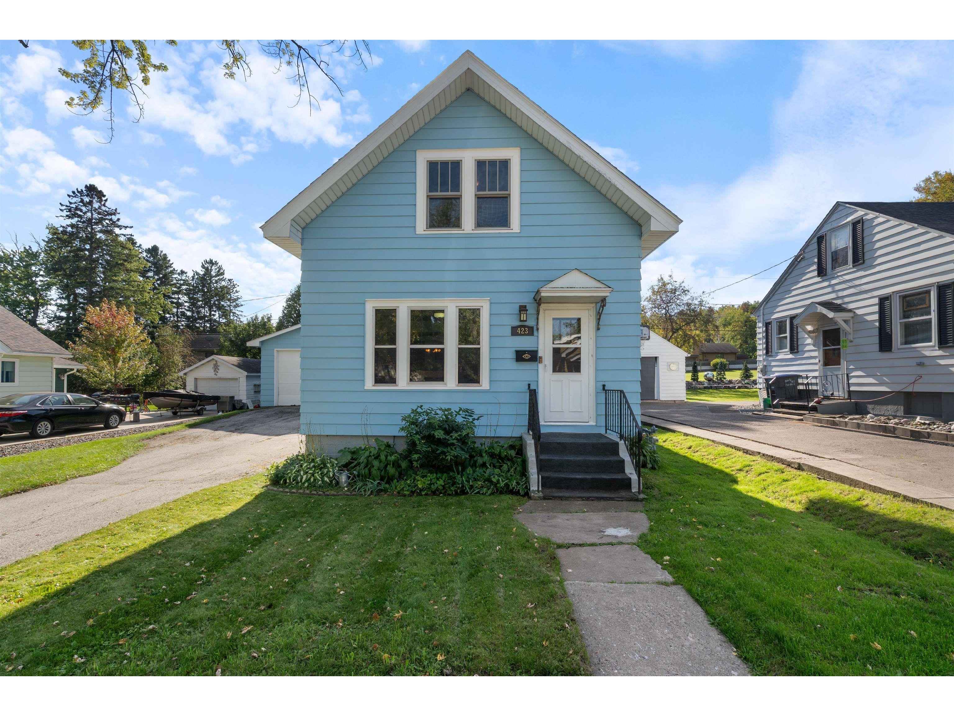 423 N 84th Ave W Duluth MN 55807 6122205 image1