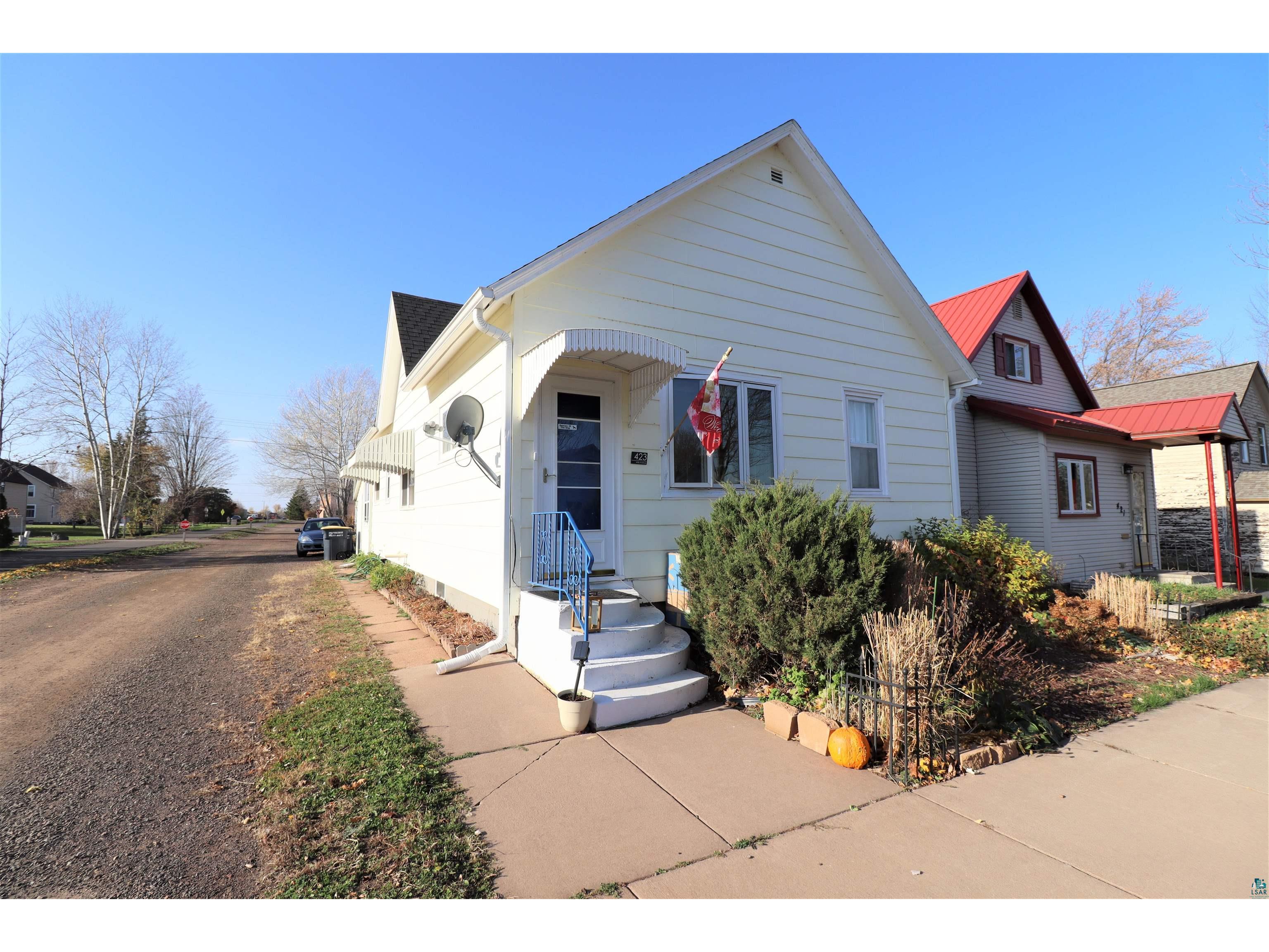 423 Willis Ave Ashland WI 54806 6106276 image1