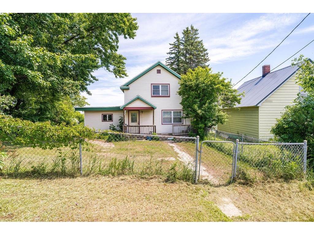 426 E 13th St Duluth MN 55811 6120699 image1