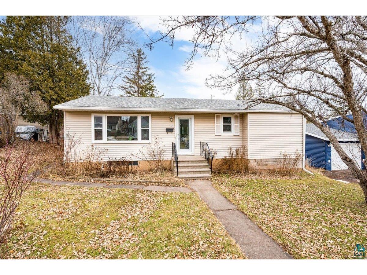 426 N 76th Ave W Duluth MN 55807 6112258 image1