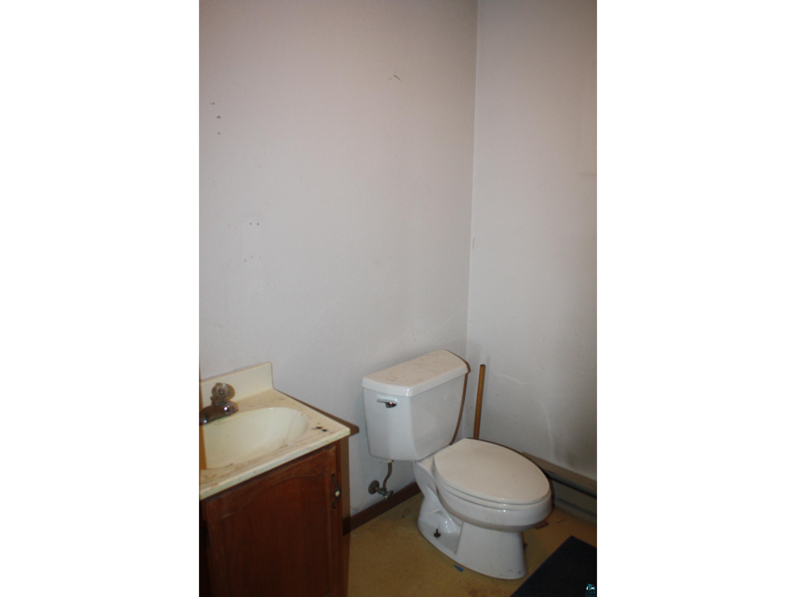 427 John Ave Superior WI 54880 6124942 image32