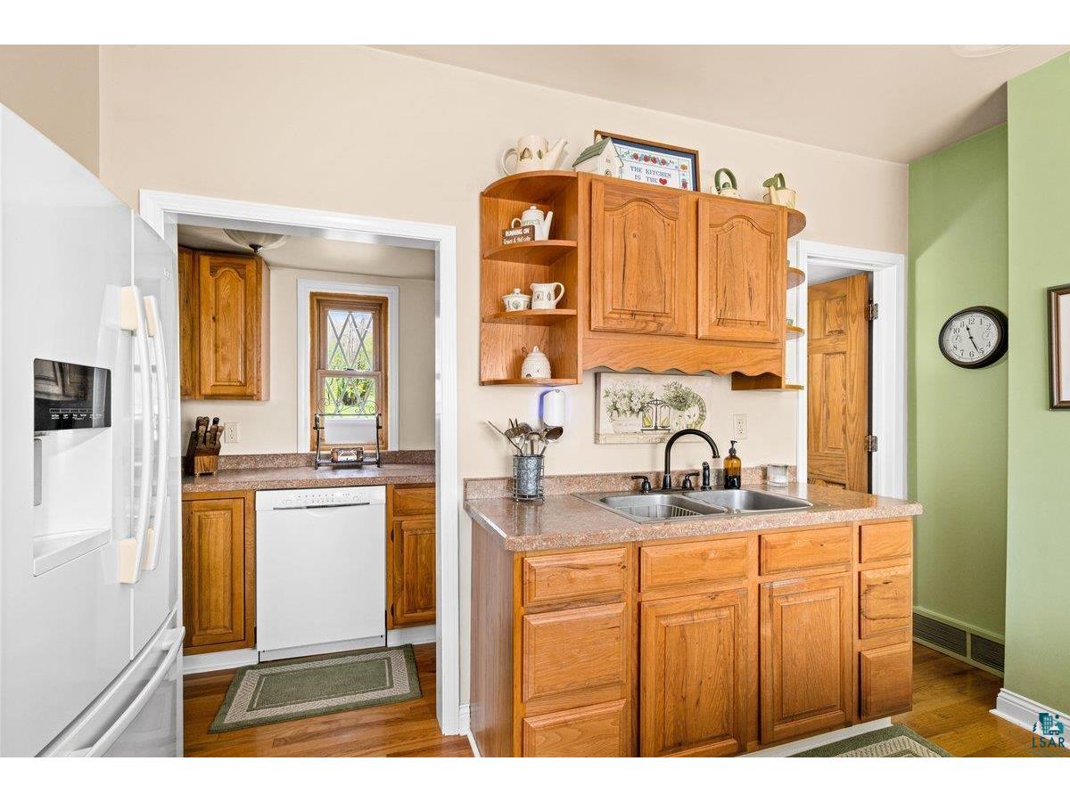 427 N 63rd Ave W Duluth MN 55807 6125703 image30