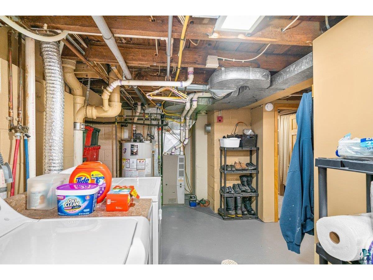 427 N 63rd Ave W Duluth MN 55807 6125703 image36