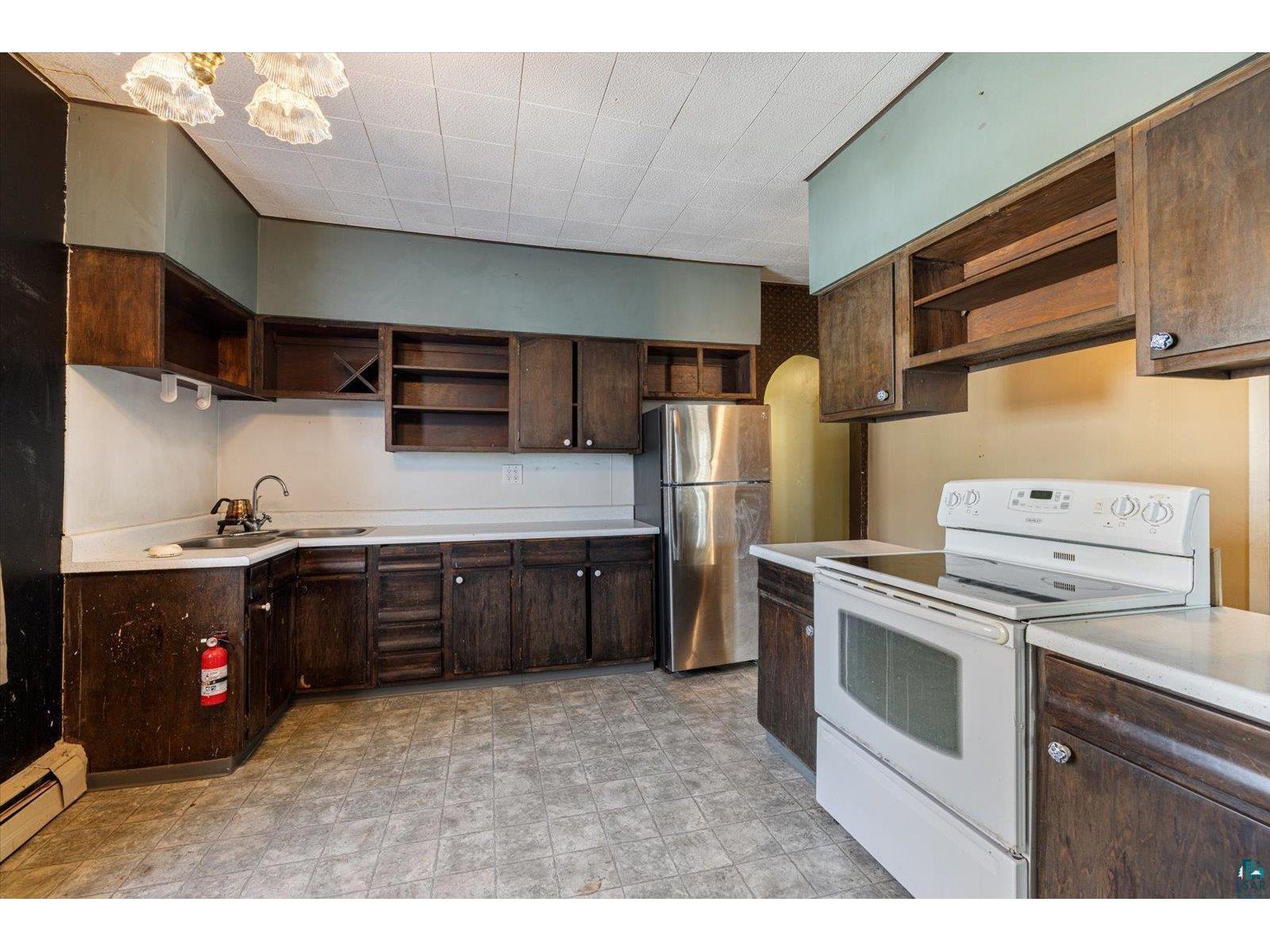 429 S 4th Ave E Ely MN 55731 6124897 image26
