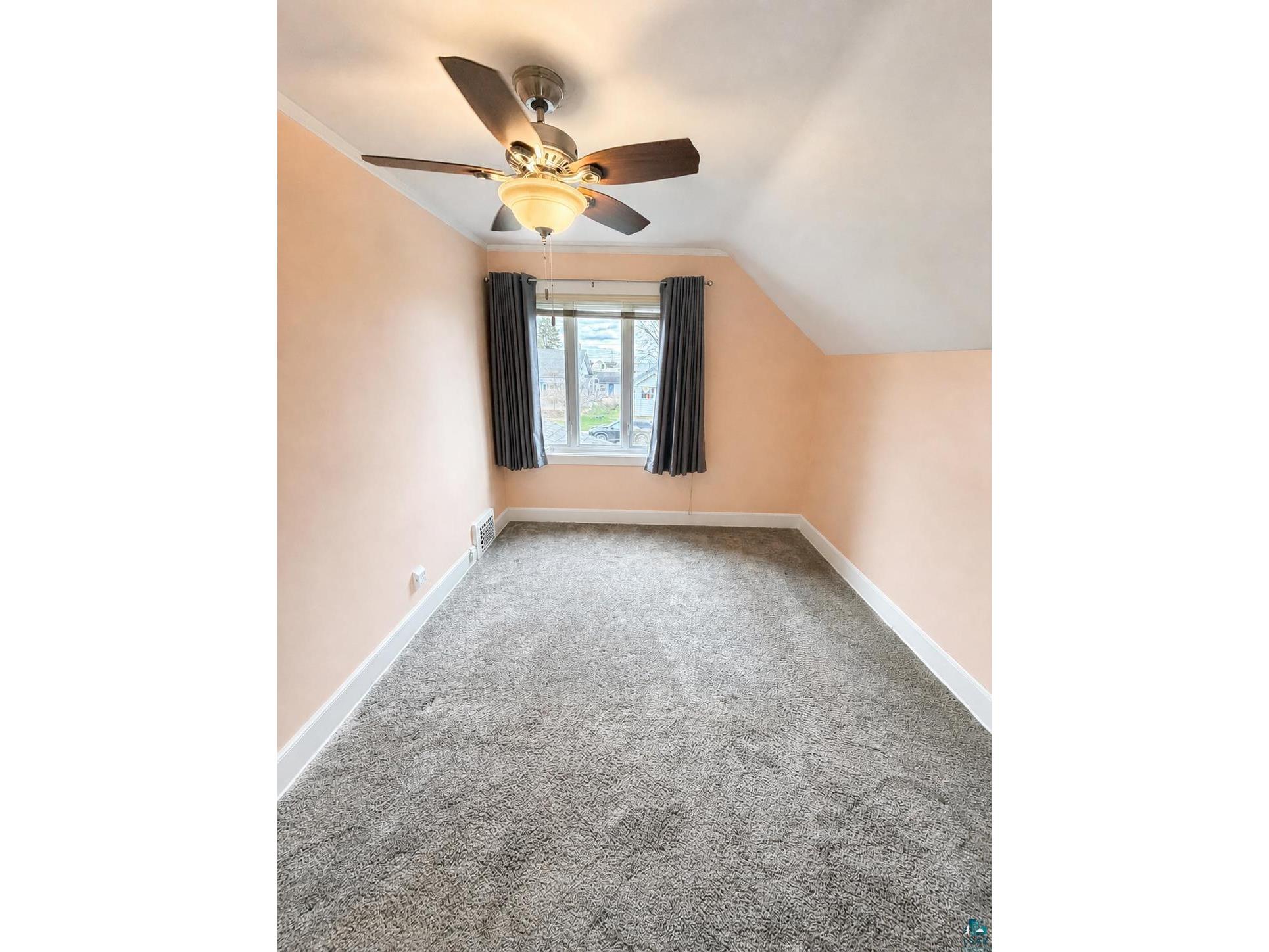 4311 4th St W Duluth MN 55807 6124970 image12