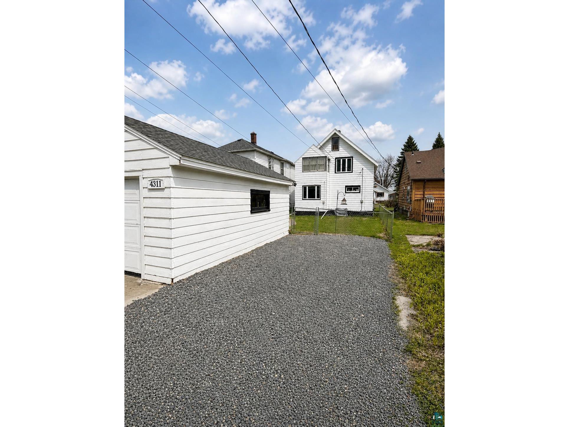 4311 4th St W Duluth MN 55807 6124970 image18