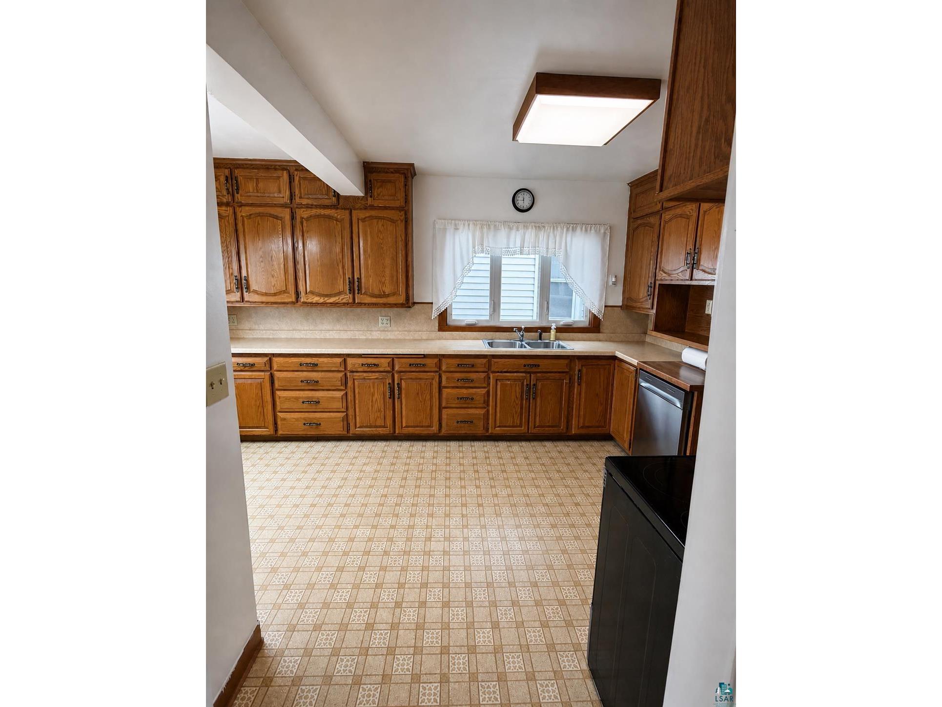 4311 4th St W Duluth MN 55807 6124970 image4