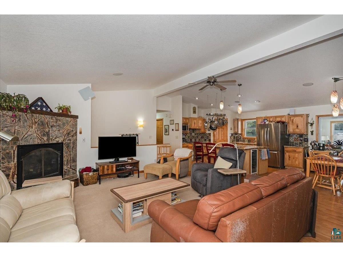 4318 E Valley Brook Rd Superior WI 54880 6123587 image10