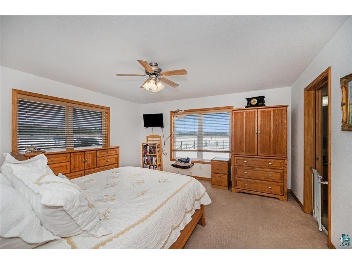 4318 E Valley Brook Rd Superior WI 54880 6123587 image23