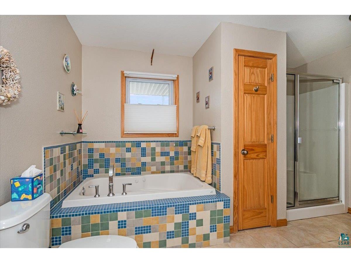 4318 E Valley Brook Rd Superior WI 54880 6123587 image26