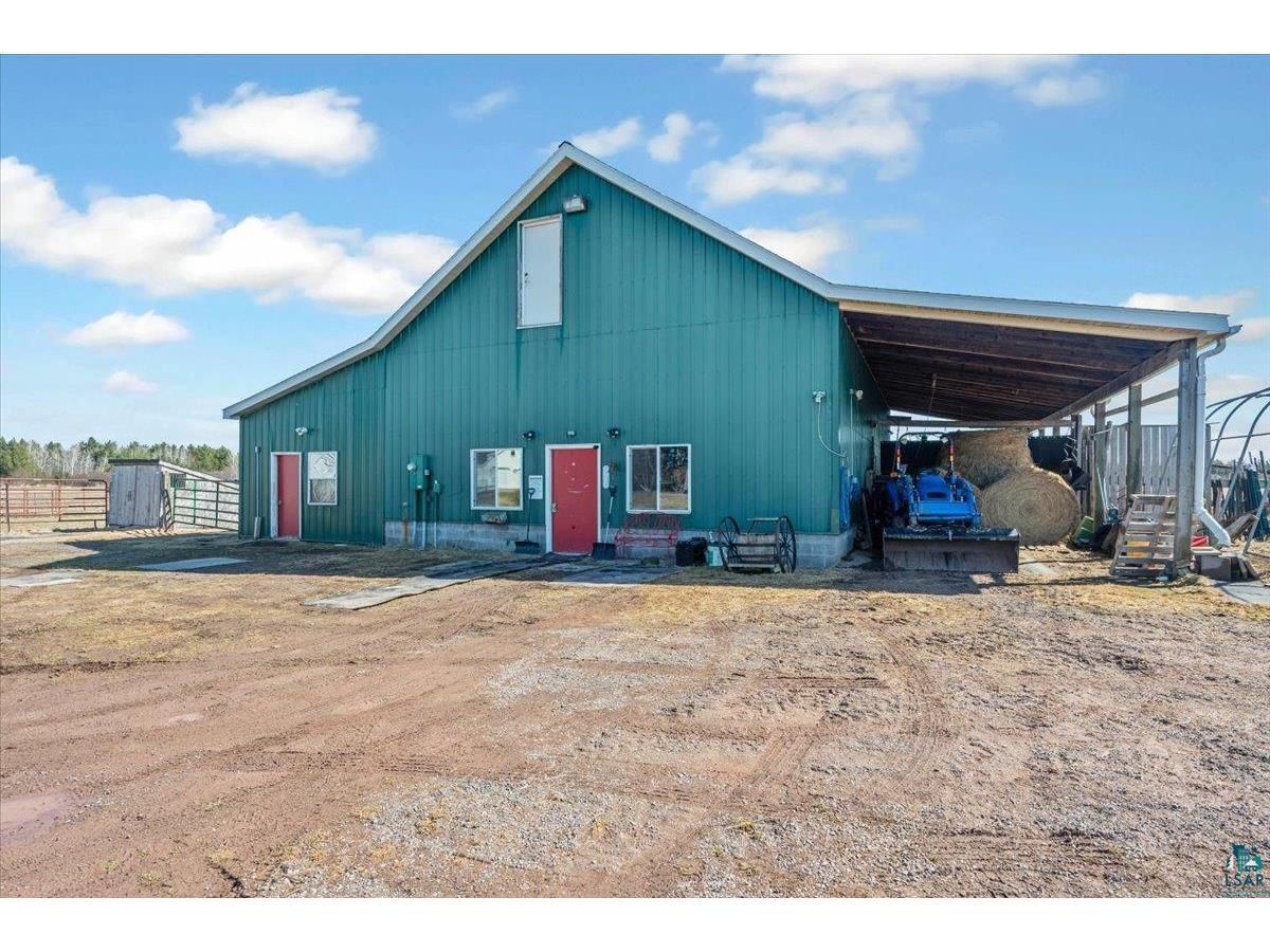 4318 E Valley Brook Rd Superior WI 54880 6123587 image32