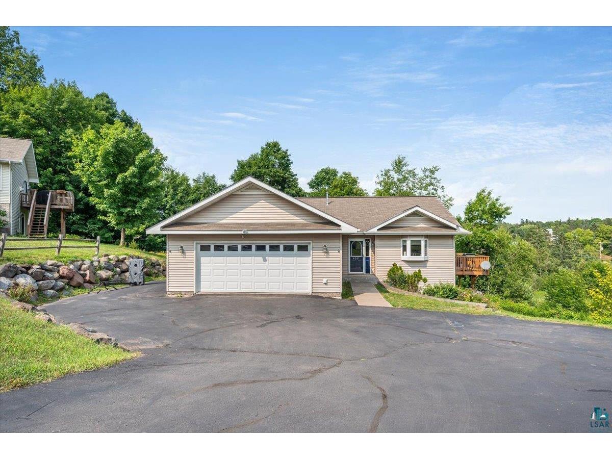 432 Clark Ct Duluth MN 55811 6109372 image1