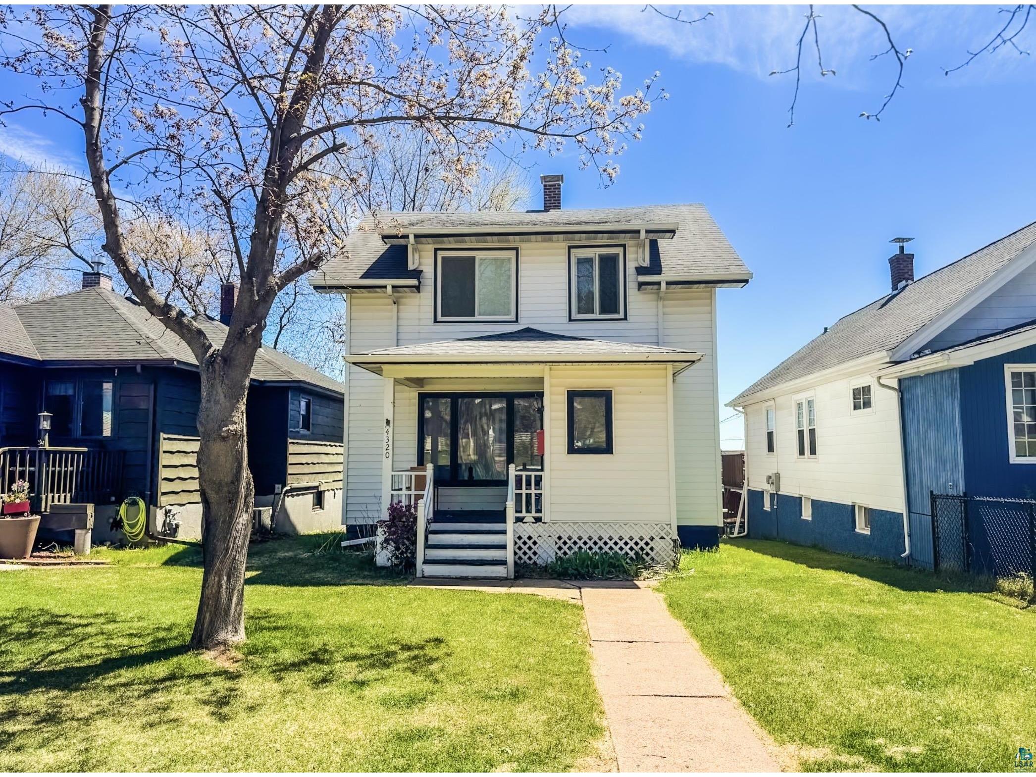 4320 W 8th St Duluth MN 55807 6126150 image1