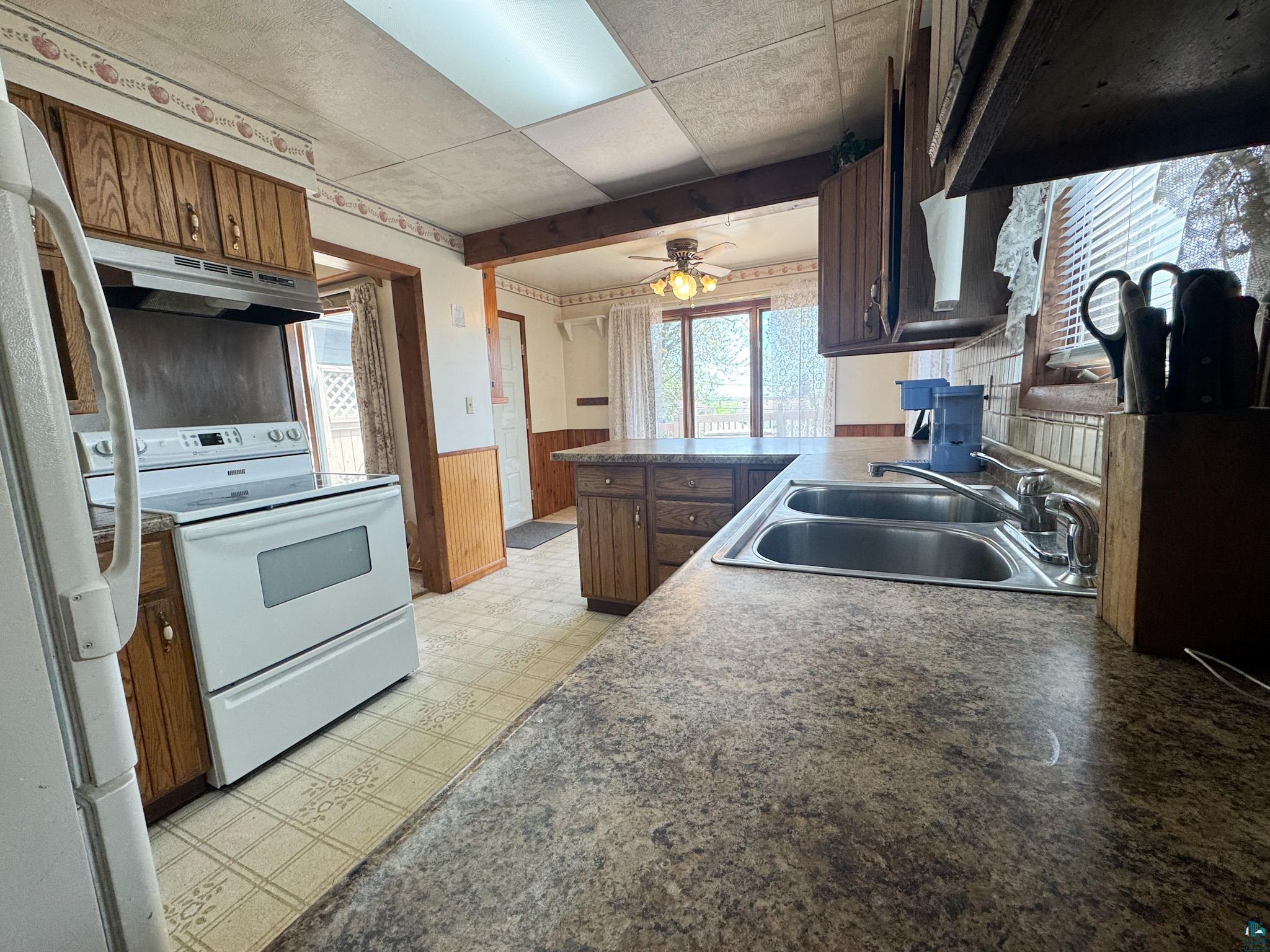 4320 W 8th St Duluth MN 55807 6126150 image17
