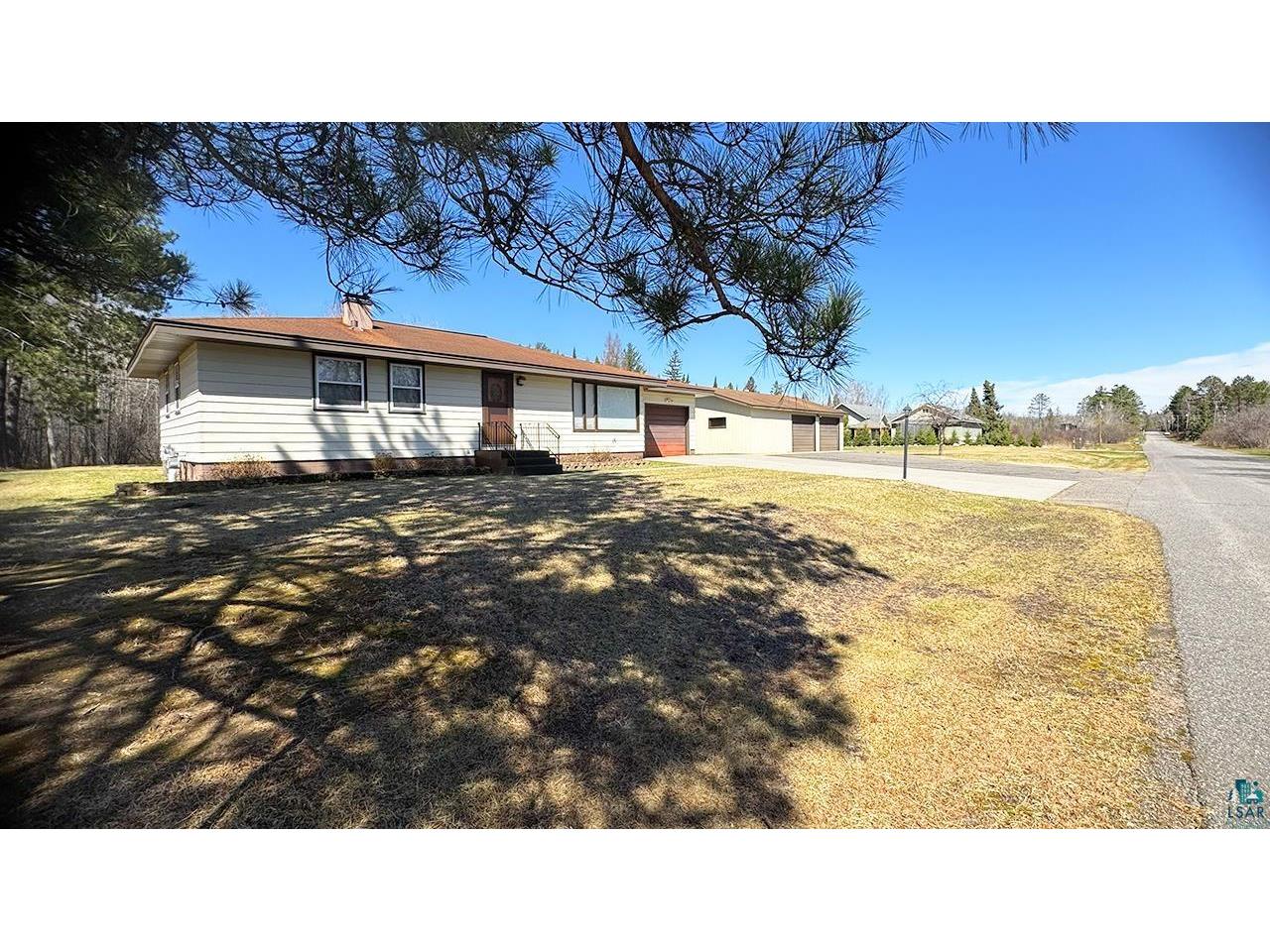 4331 Golf Course Rd Eveleth MN 55734 6125069 image1